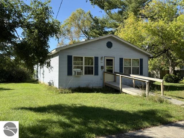 709 Linden Street — photo