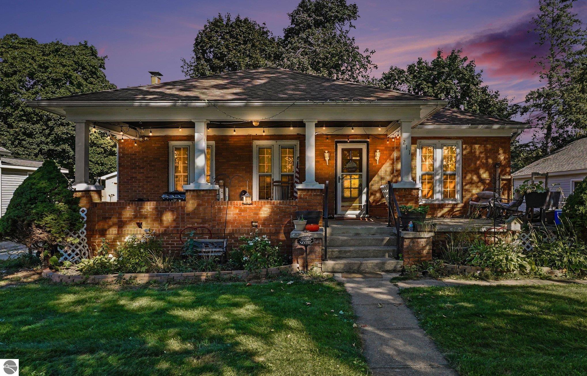 211 E Sixth, ClareCity_Clare, Michigan 48617