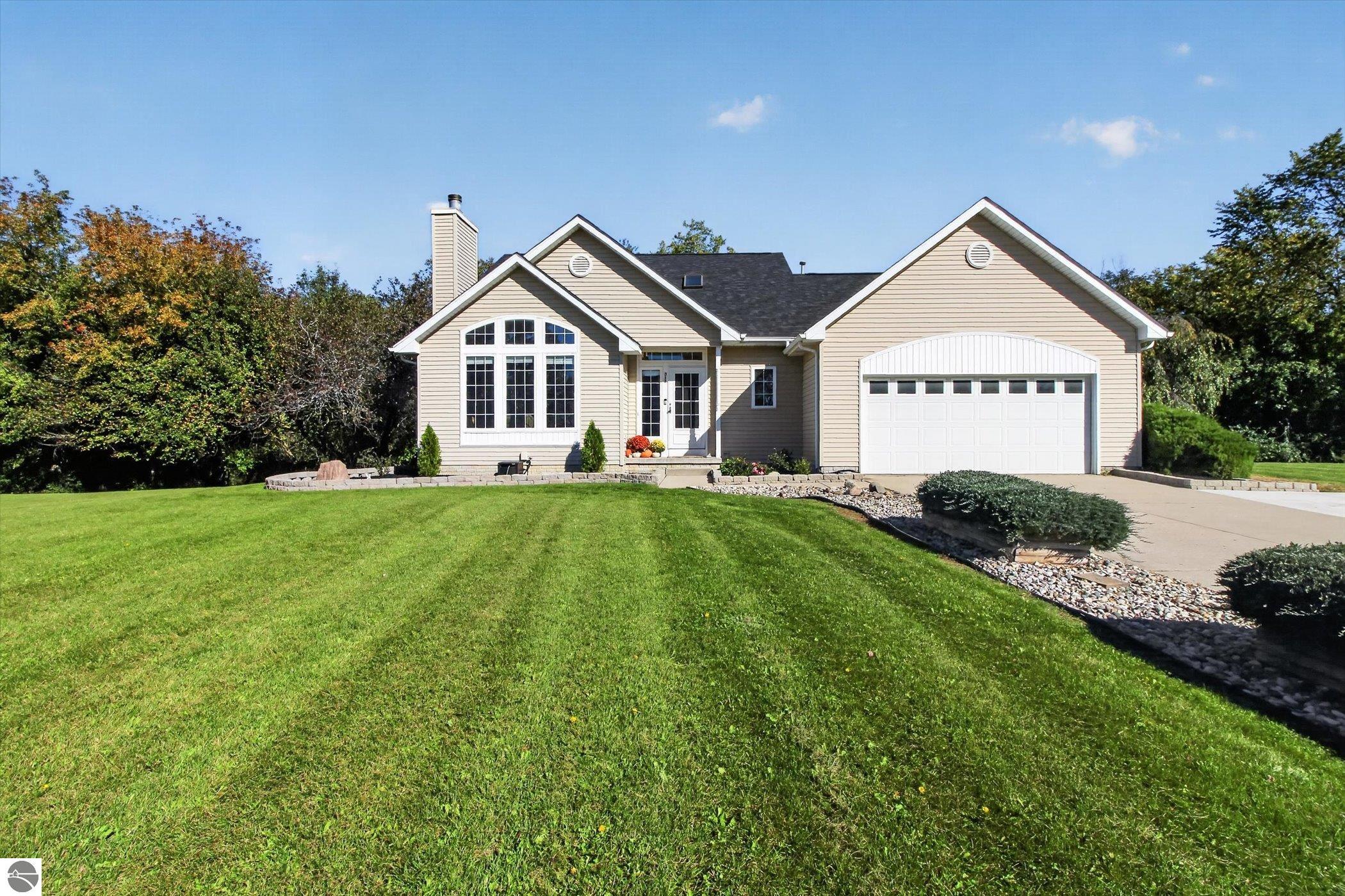 317 Red Maple Lane — photo
