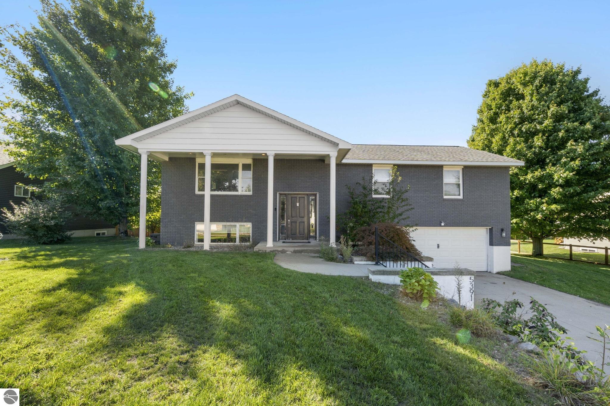 5391 Eaglehurst Drive — photo