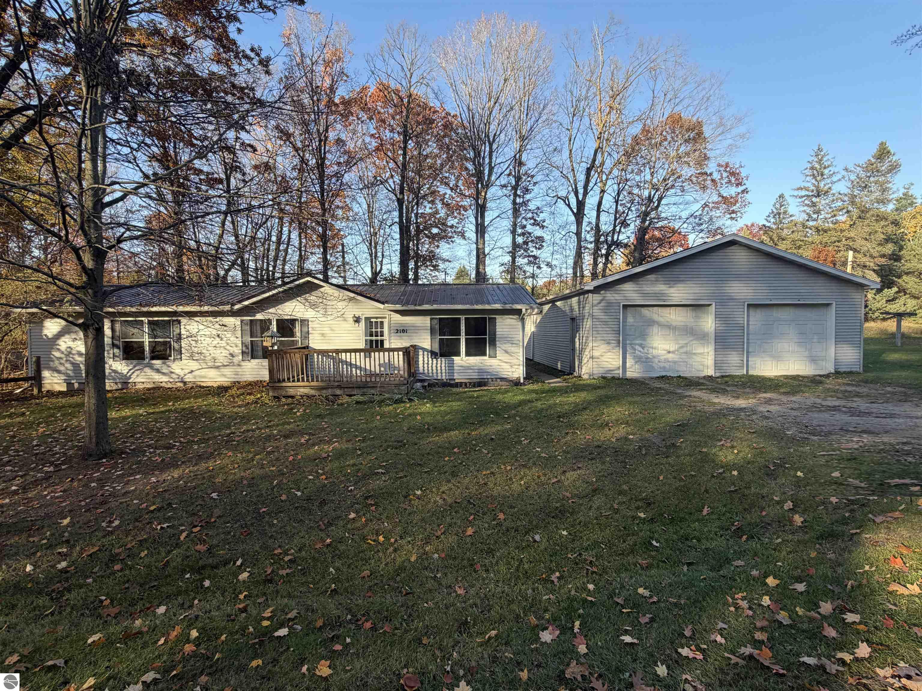 2101 E Rock Road — photo
