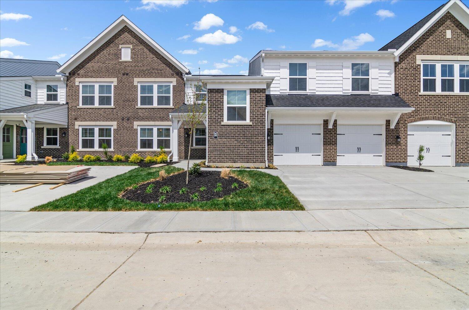 882 Walton Terrace Drive, 11-303 — photo
