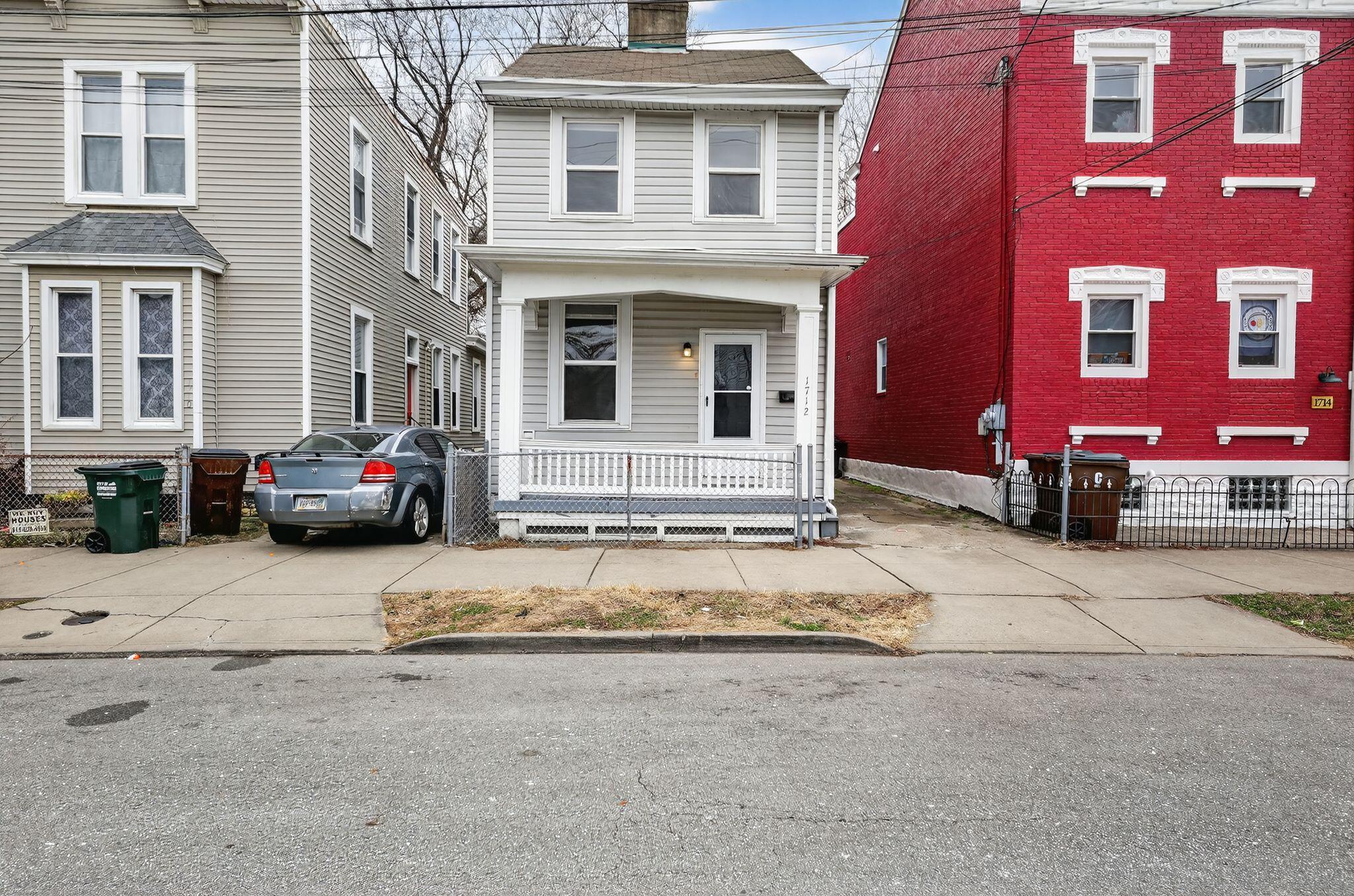1712 Garrard Street — photo