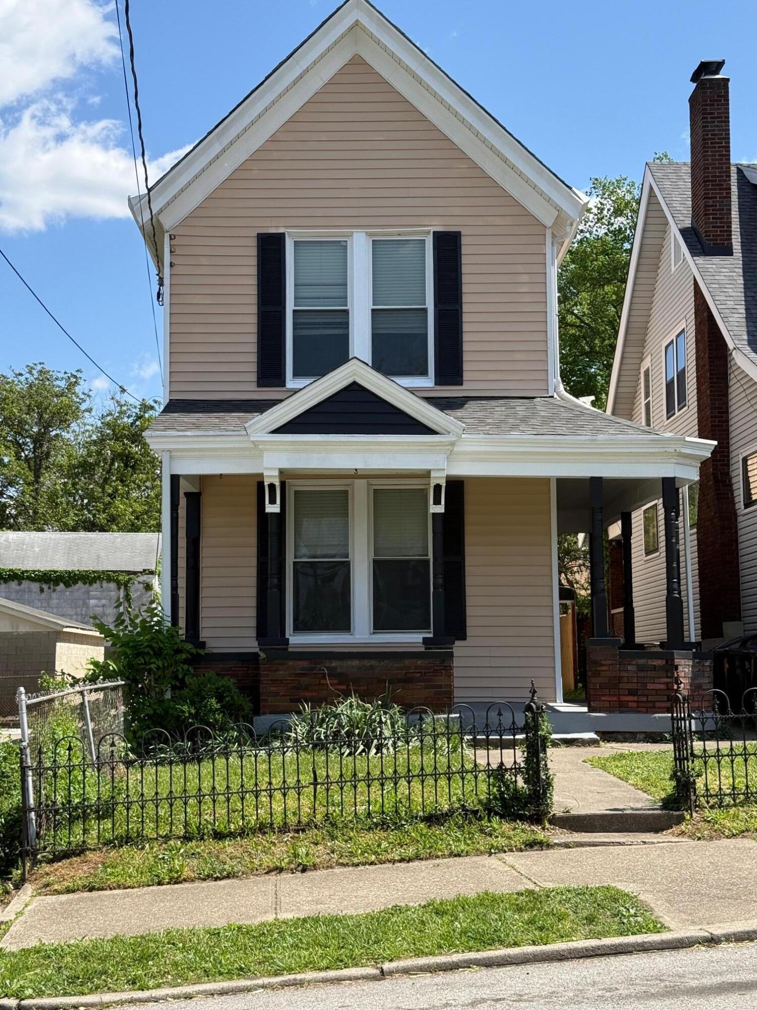 701 Ervin Terrace — photo