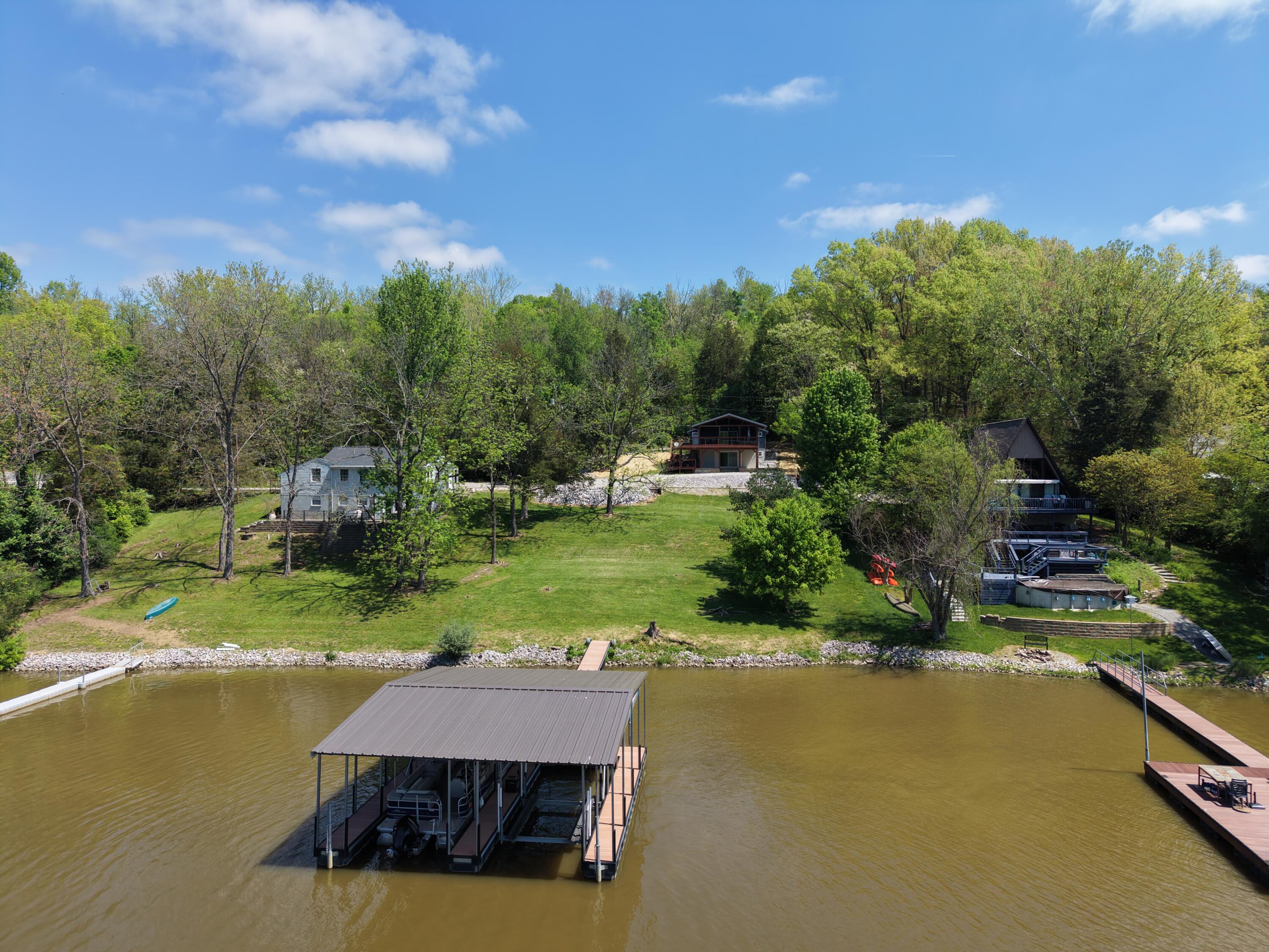 280 Fogg Road — photo