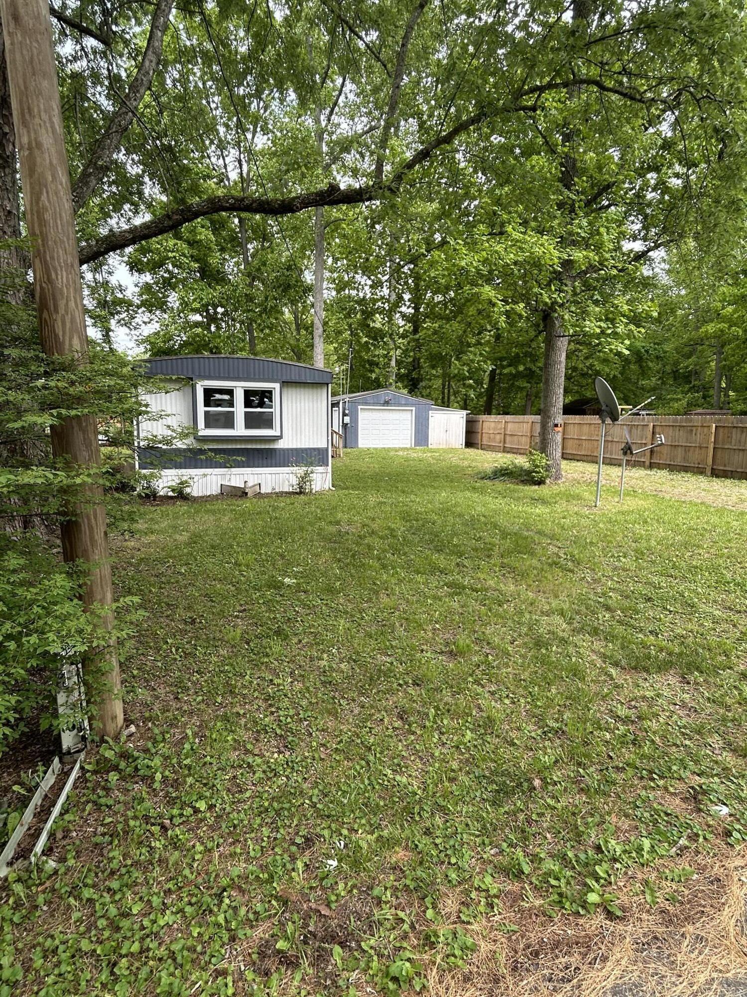 635 River Road — photo