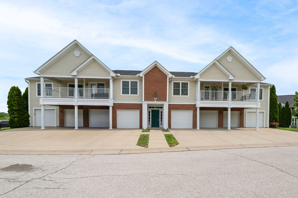 333 Maiden Court, 1 — photo