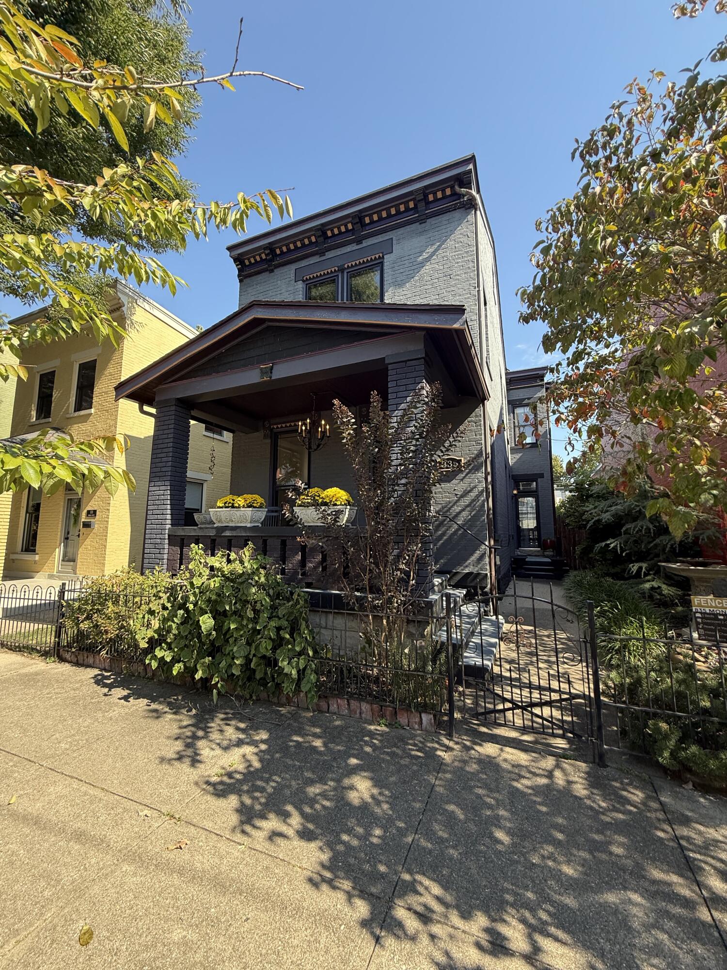 835 Monroe Street — photo