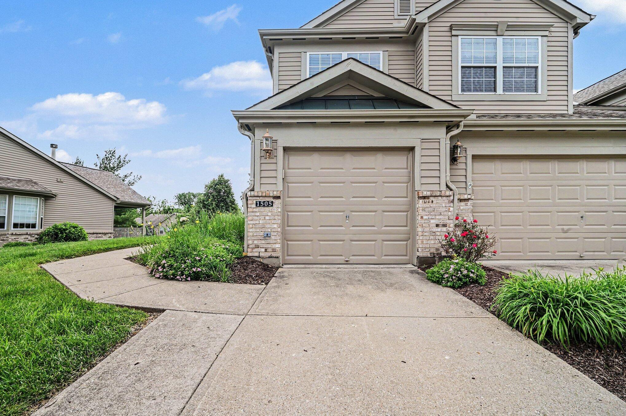 1505 Atlanta Court, 201 — photo