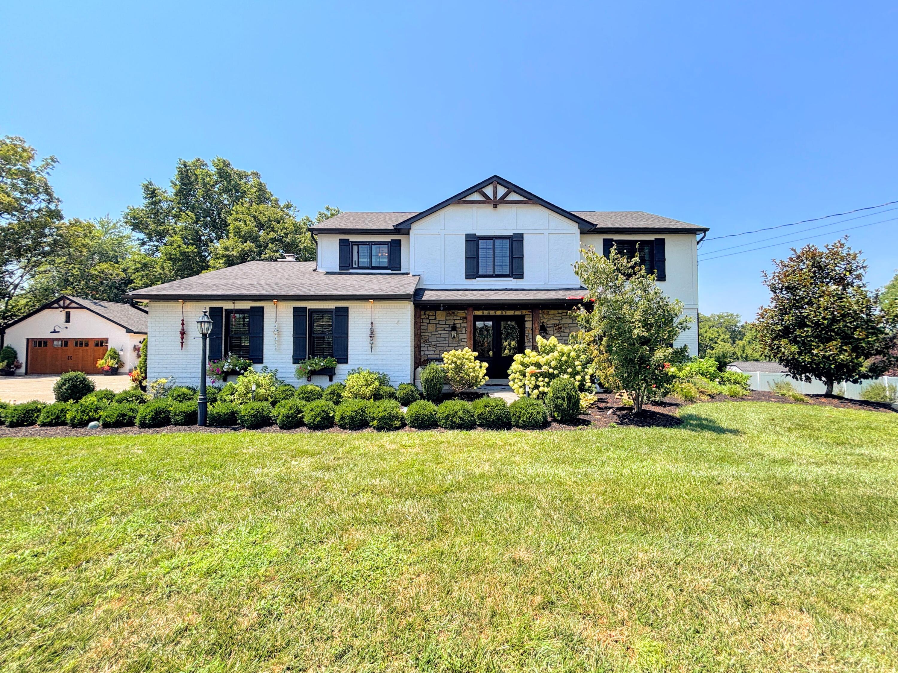 5402 Pride Parkway — photo
