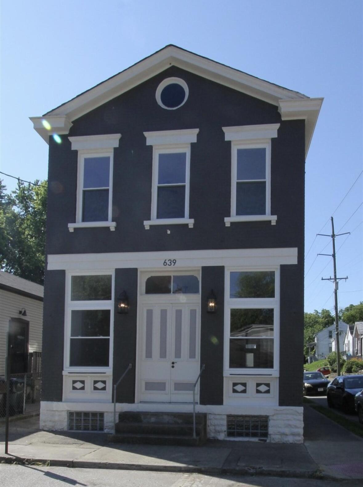 639 Watkins Street — photo