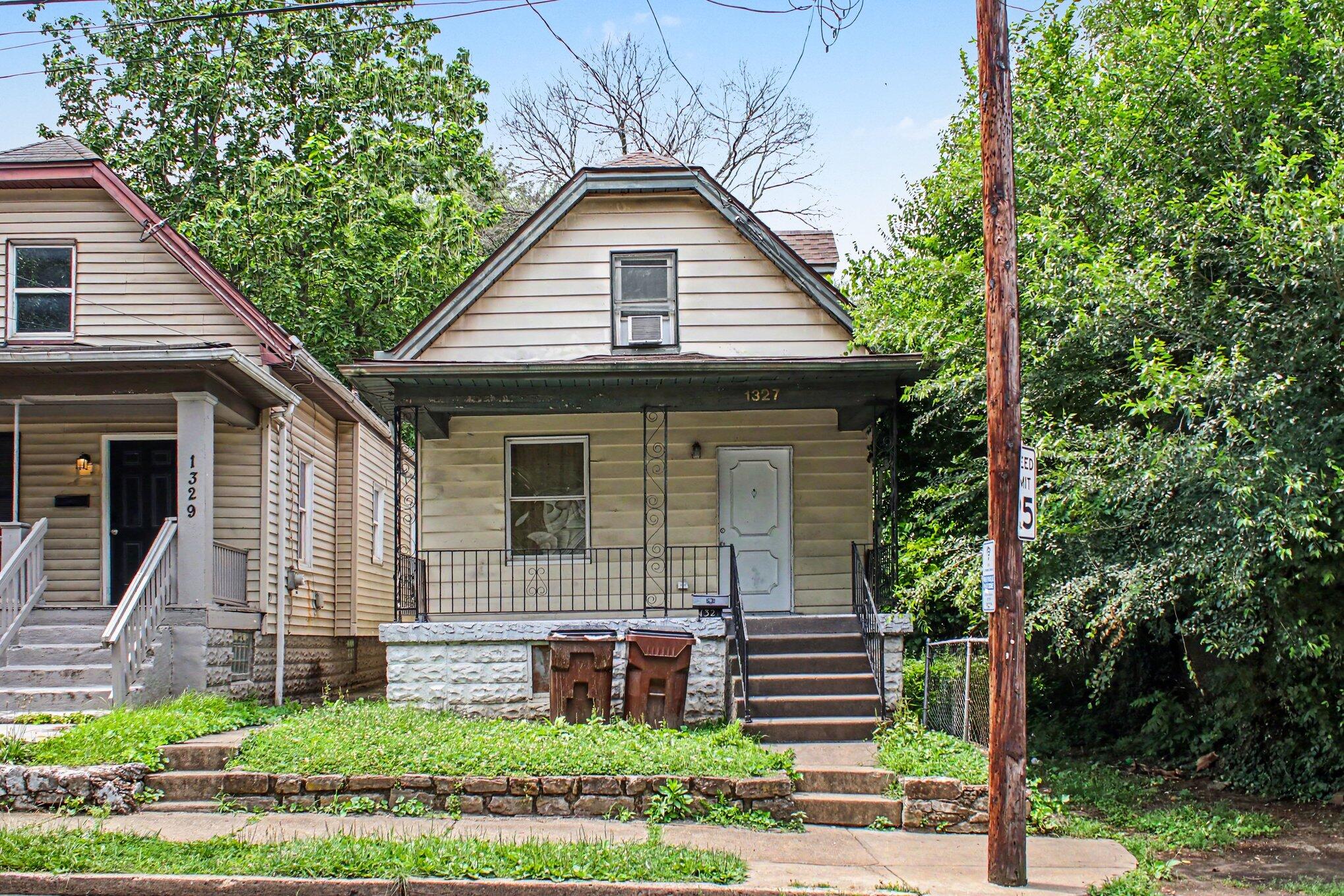 1327 Wheeler Street — photo