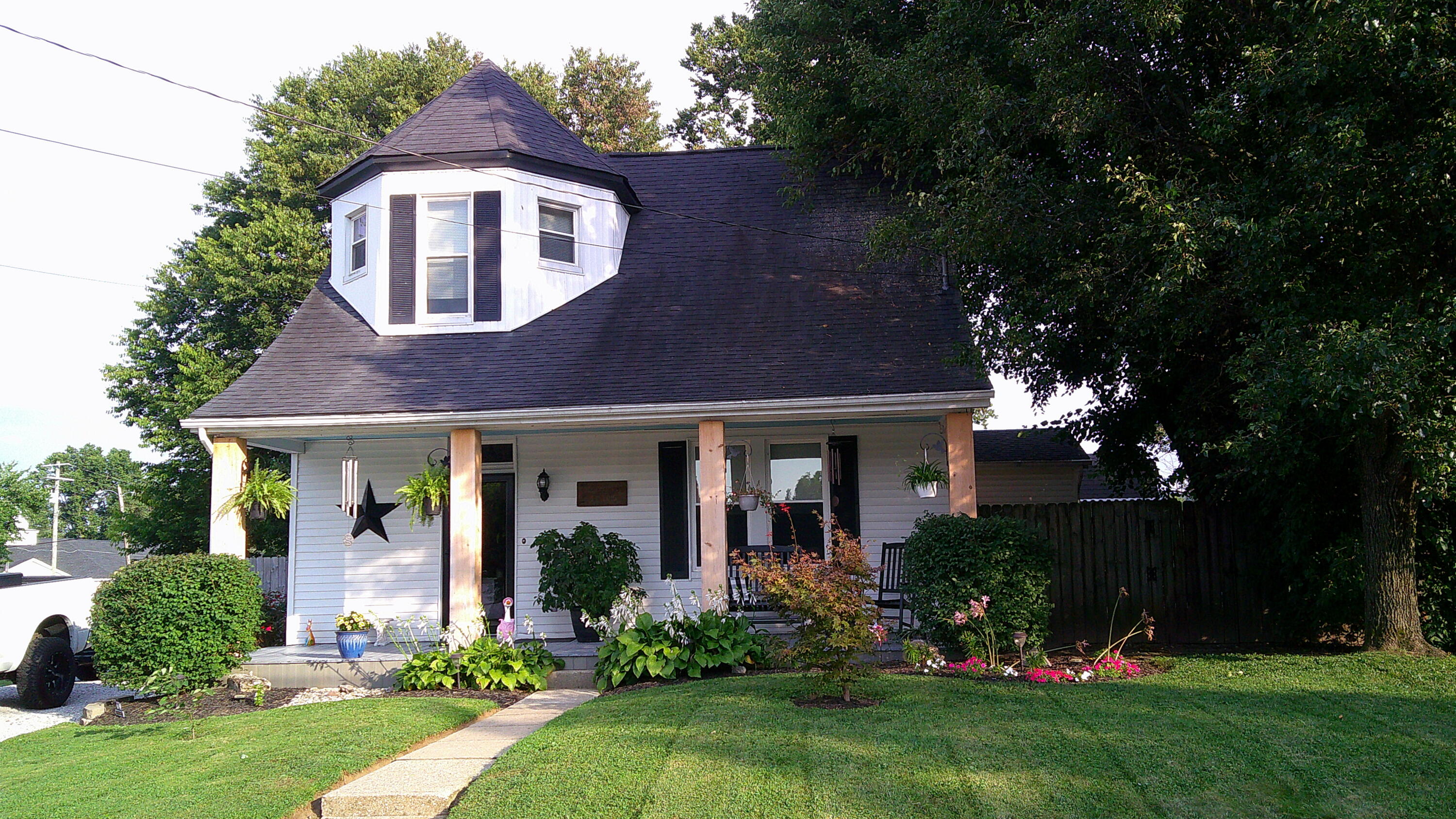 303 W Main Street — photo