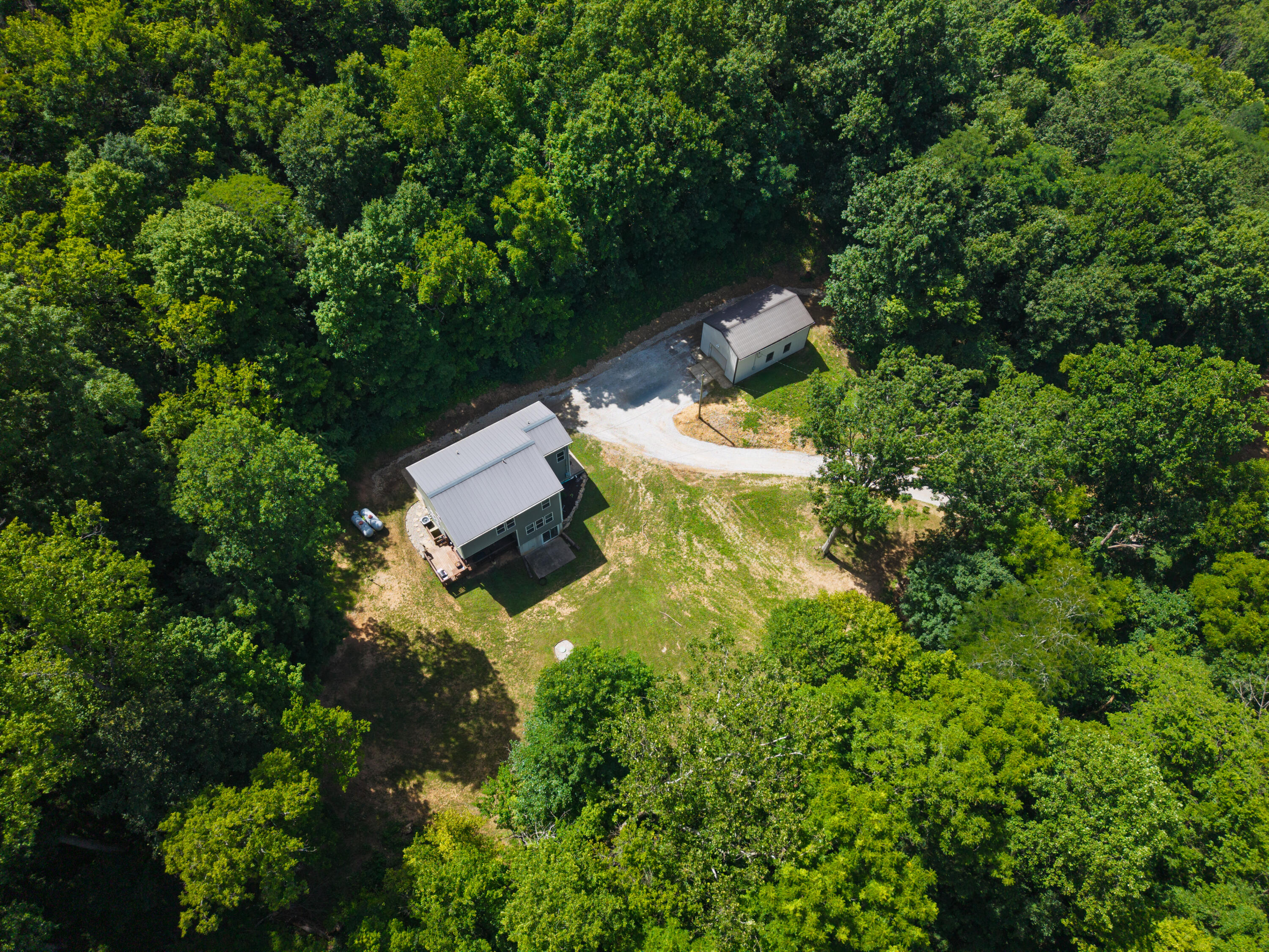 4970 Middle Creek Road — photo