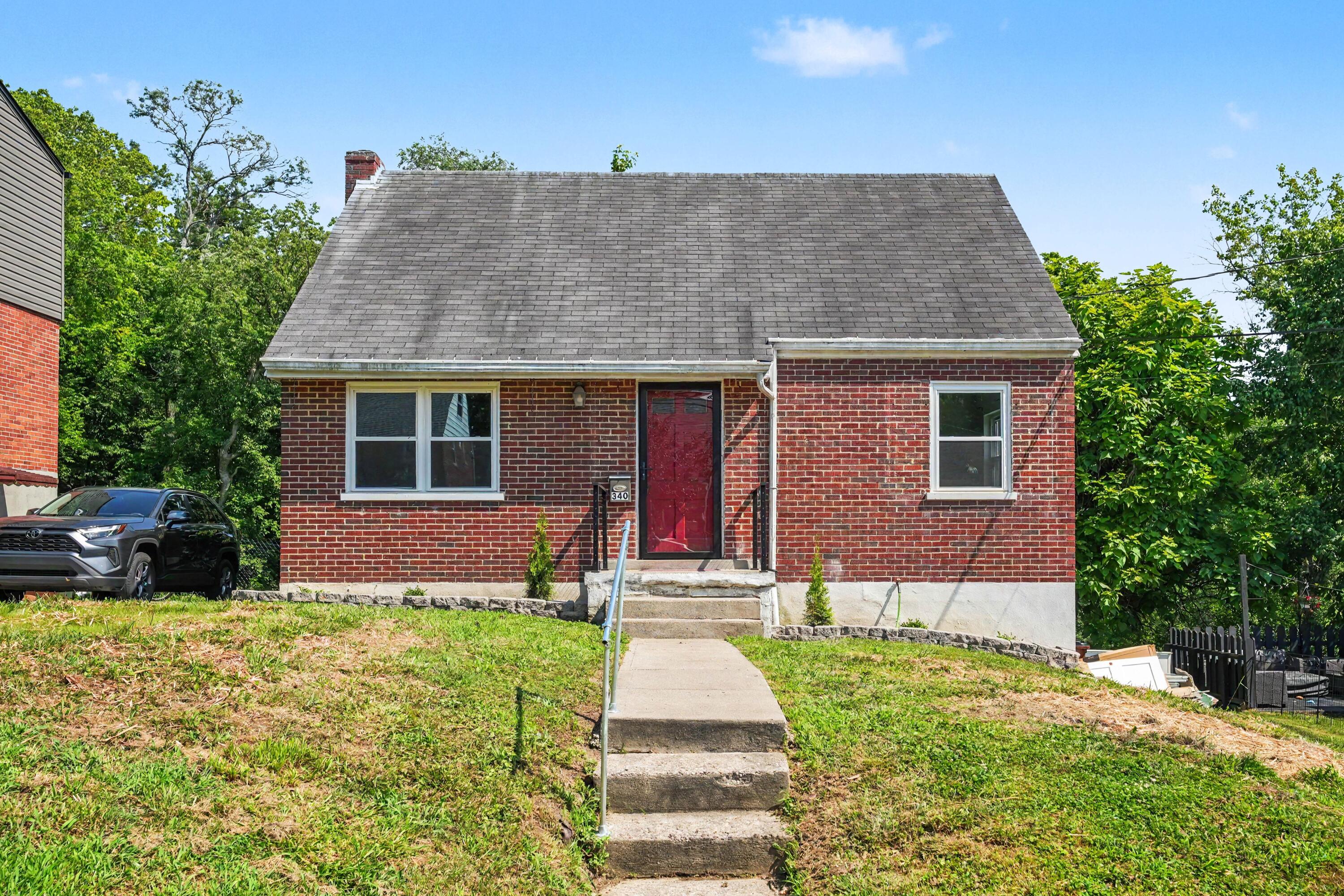 340 Bonnie Leslie Avenue — photo