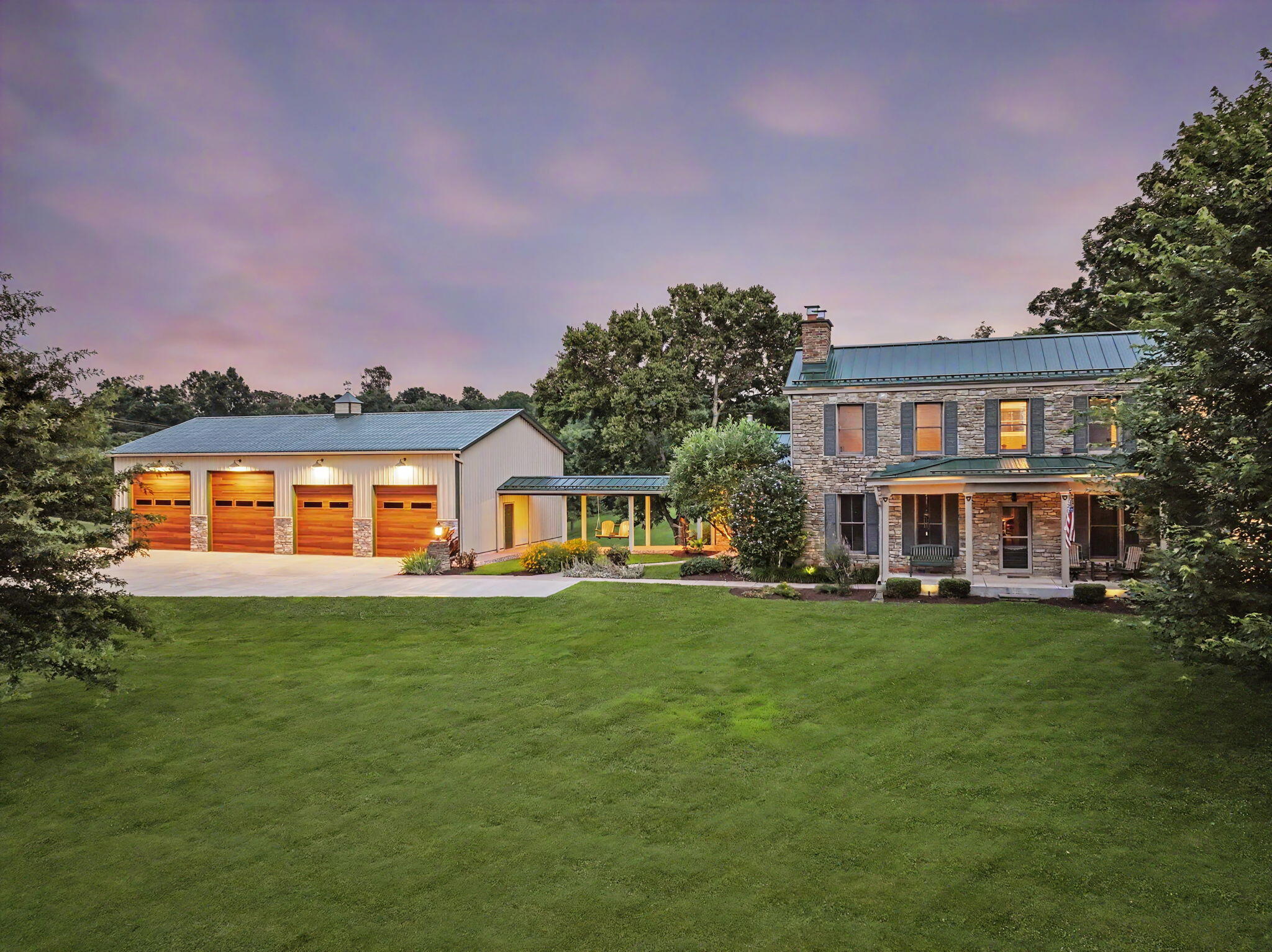 5176 Botts Lane — photo