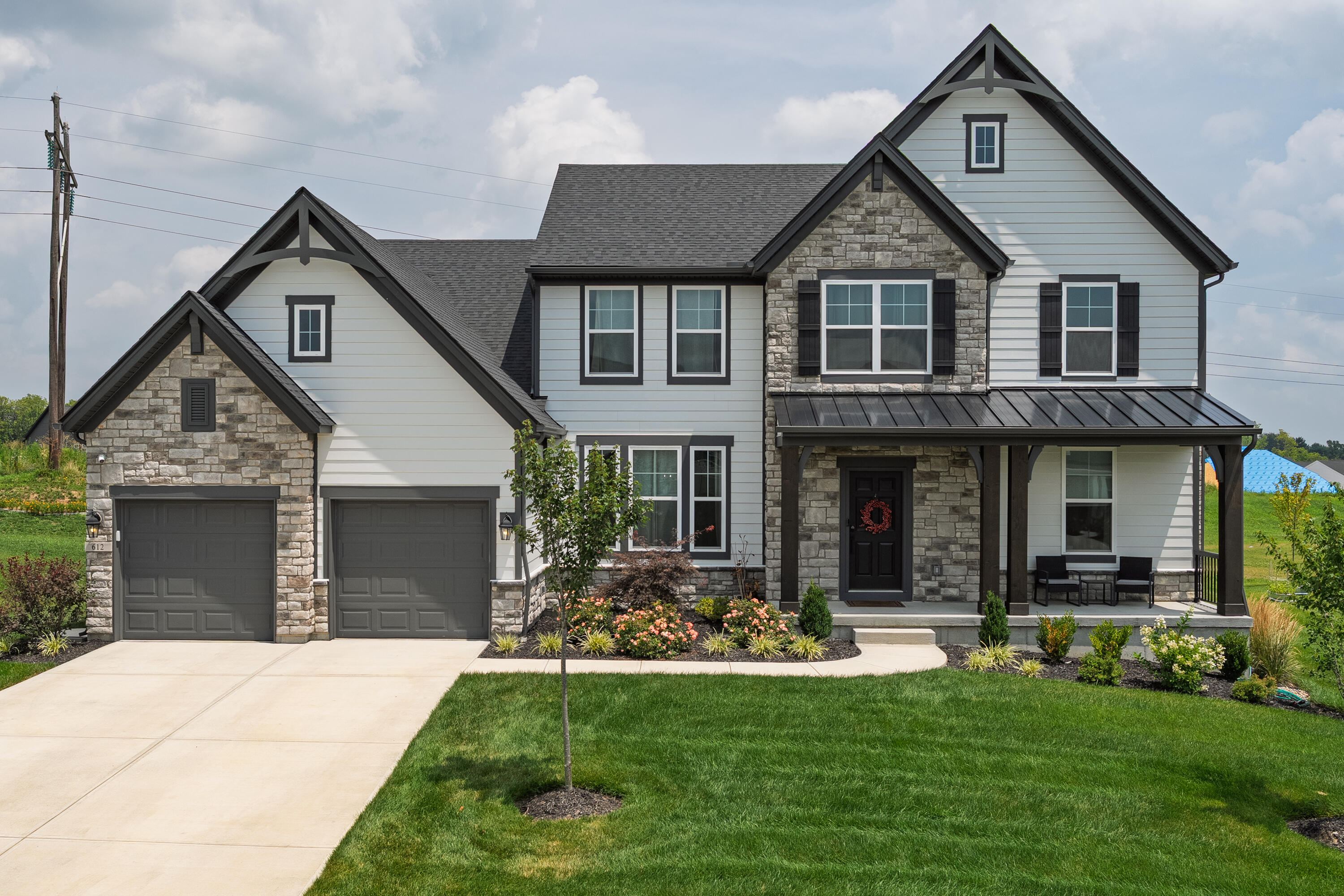 612 Winstar Court — photo