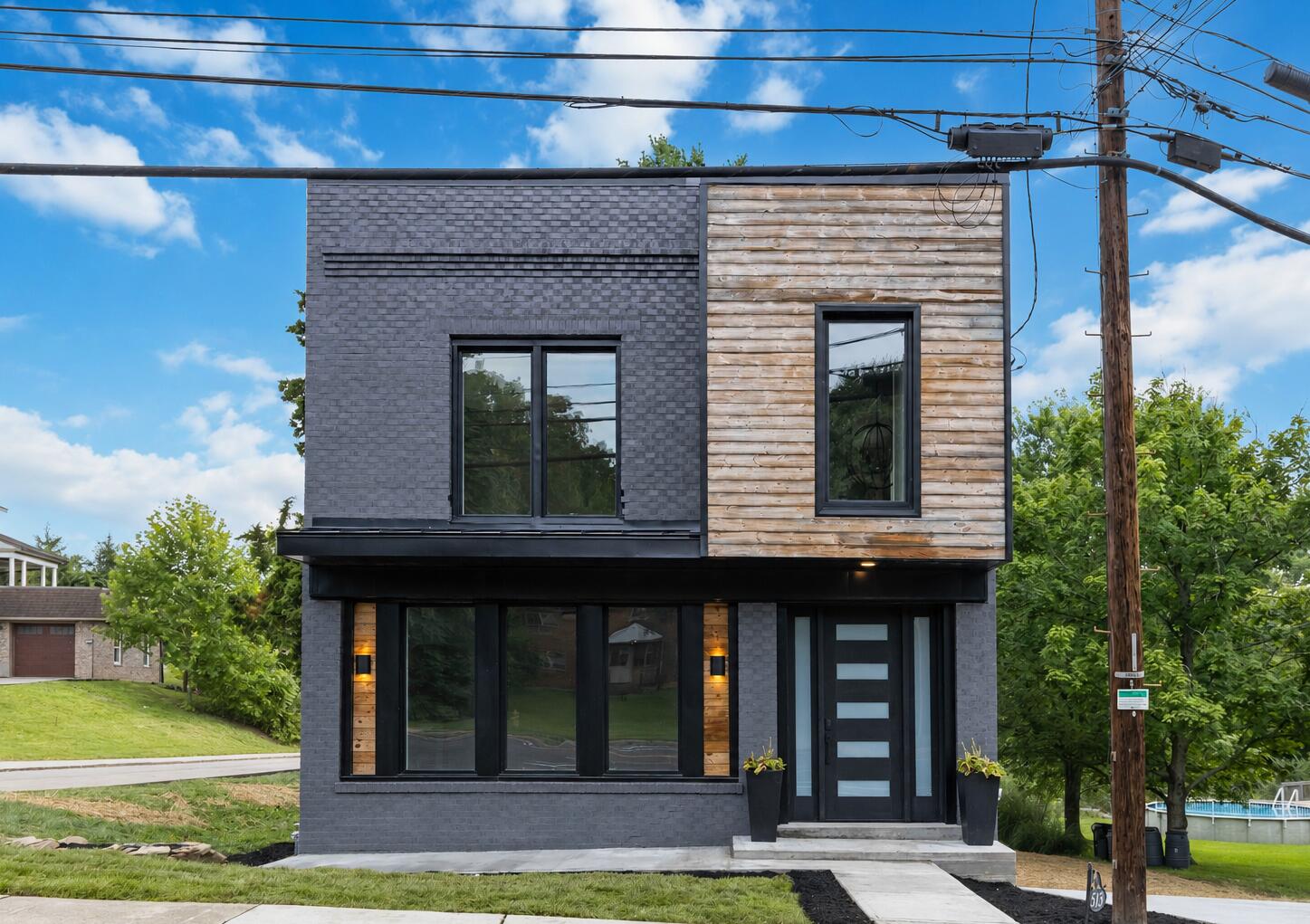 515 S Grand Avenue — photo