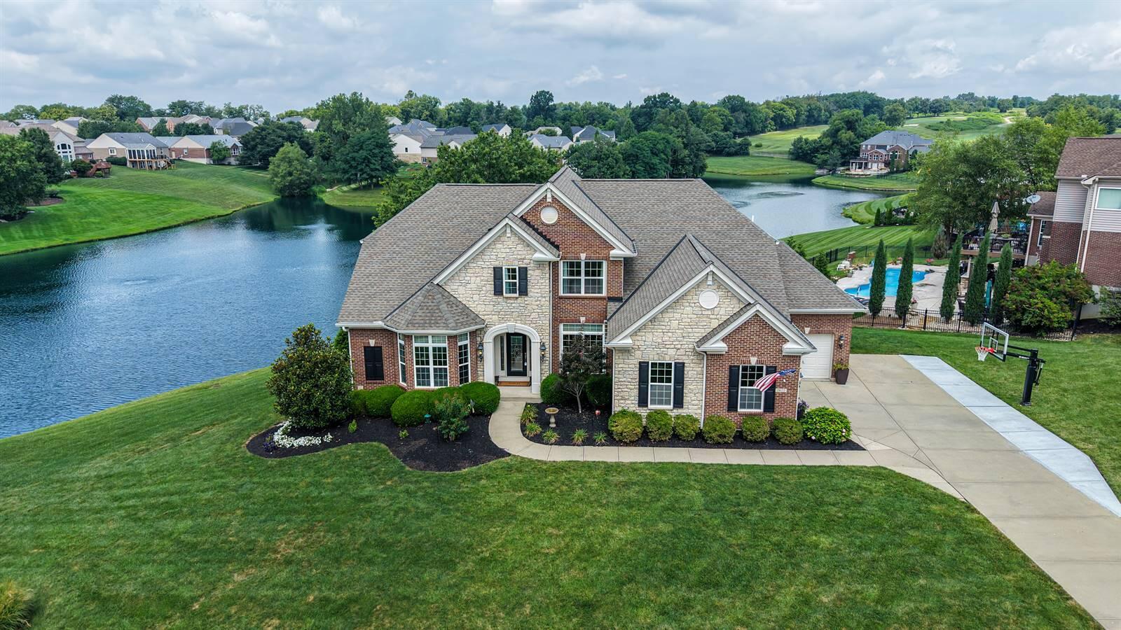 2622 Twin Hills Court — photo