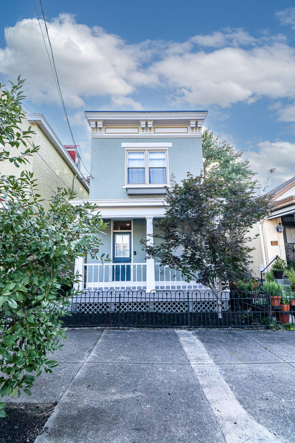 1109 Lee Street — photo