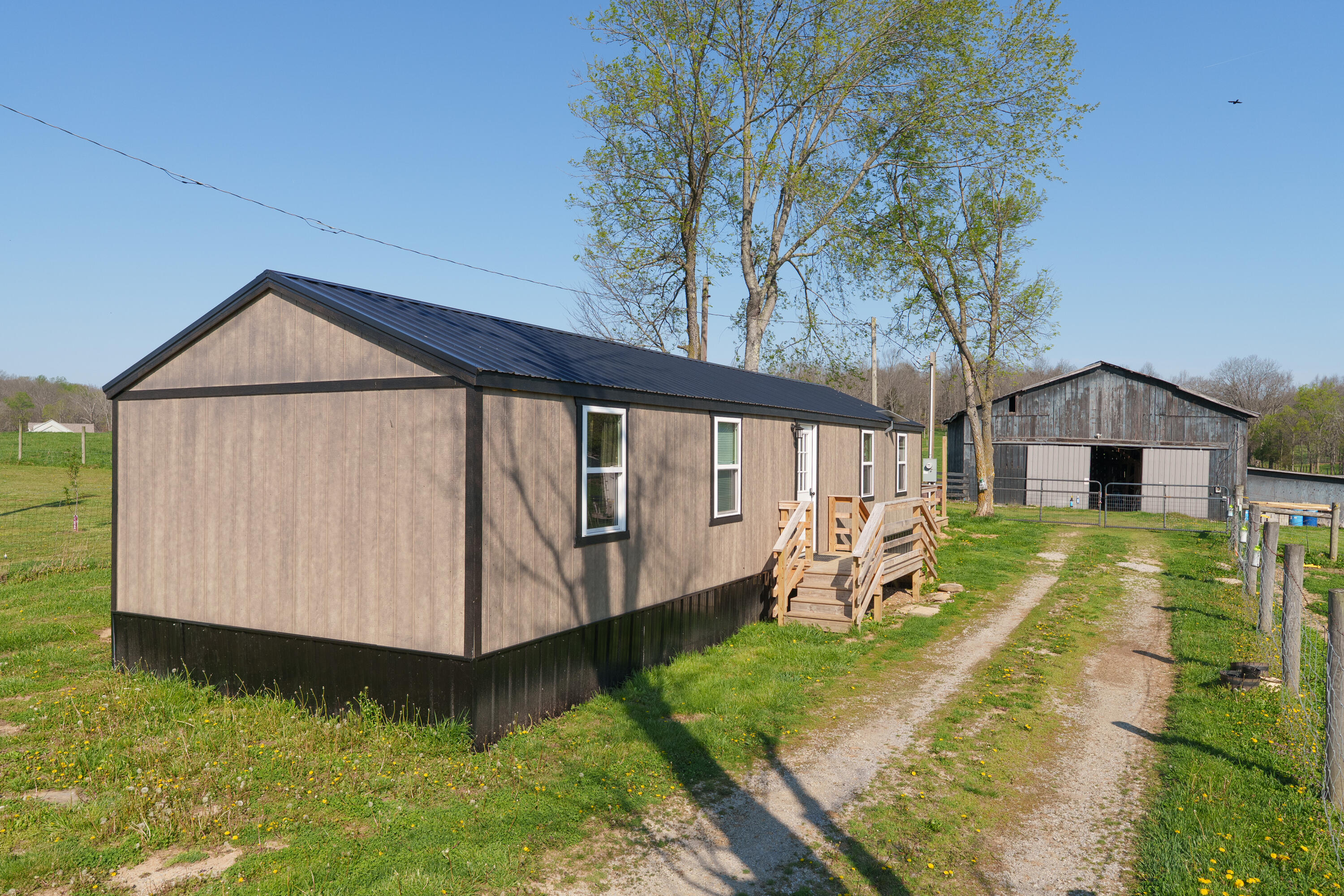 1810 Twin Creek Road — photo
