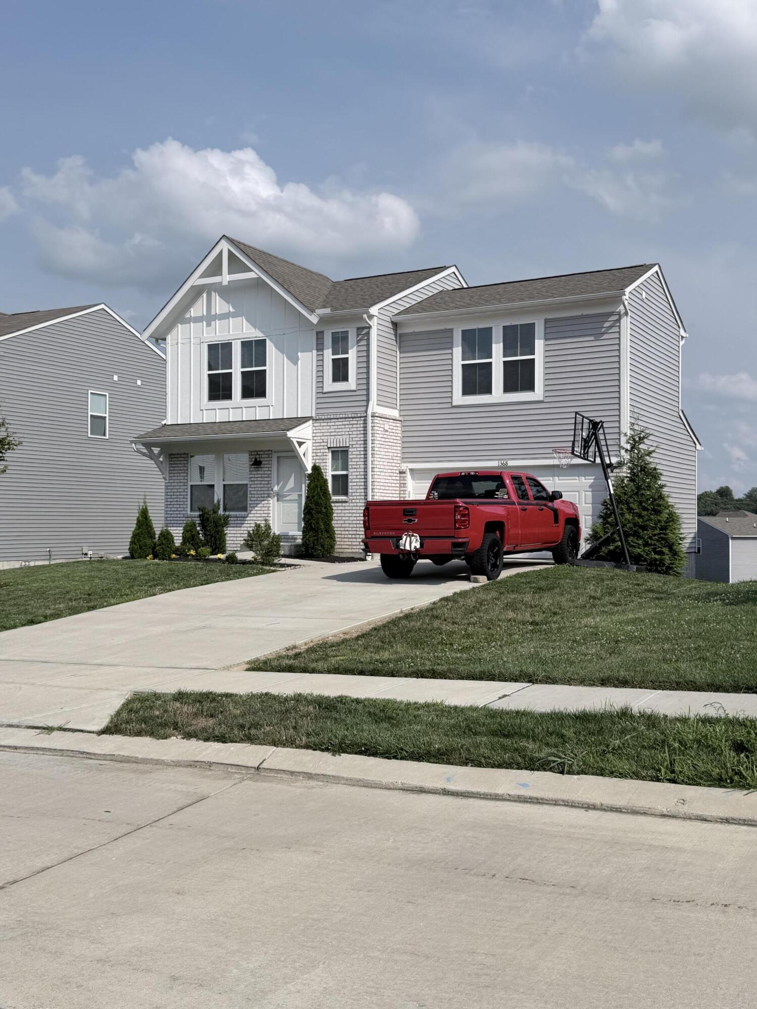 1368 Meadowcrest Circle — photo
