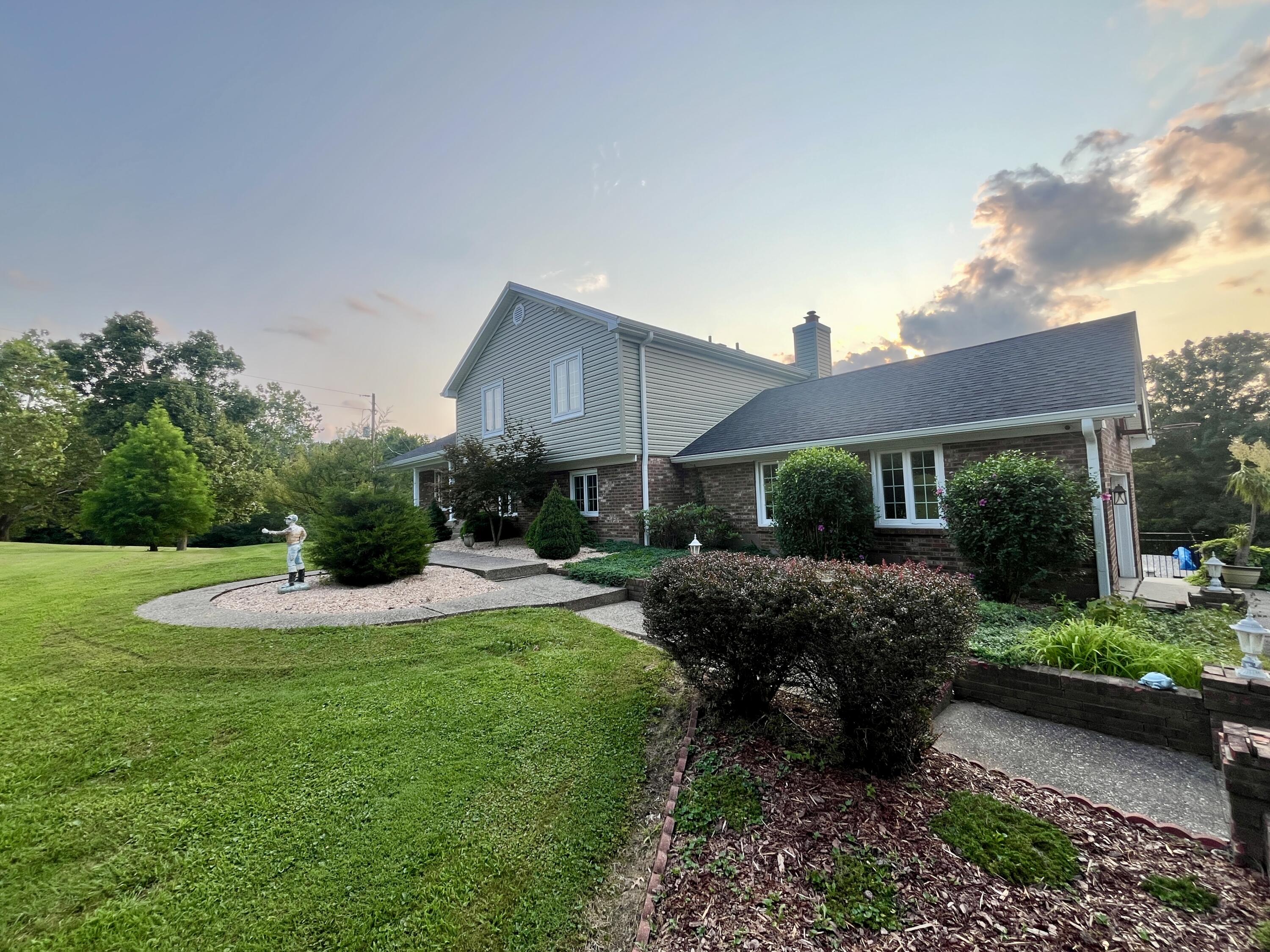 5006 Carpenter Drive — photo