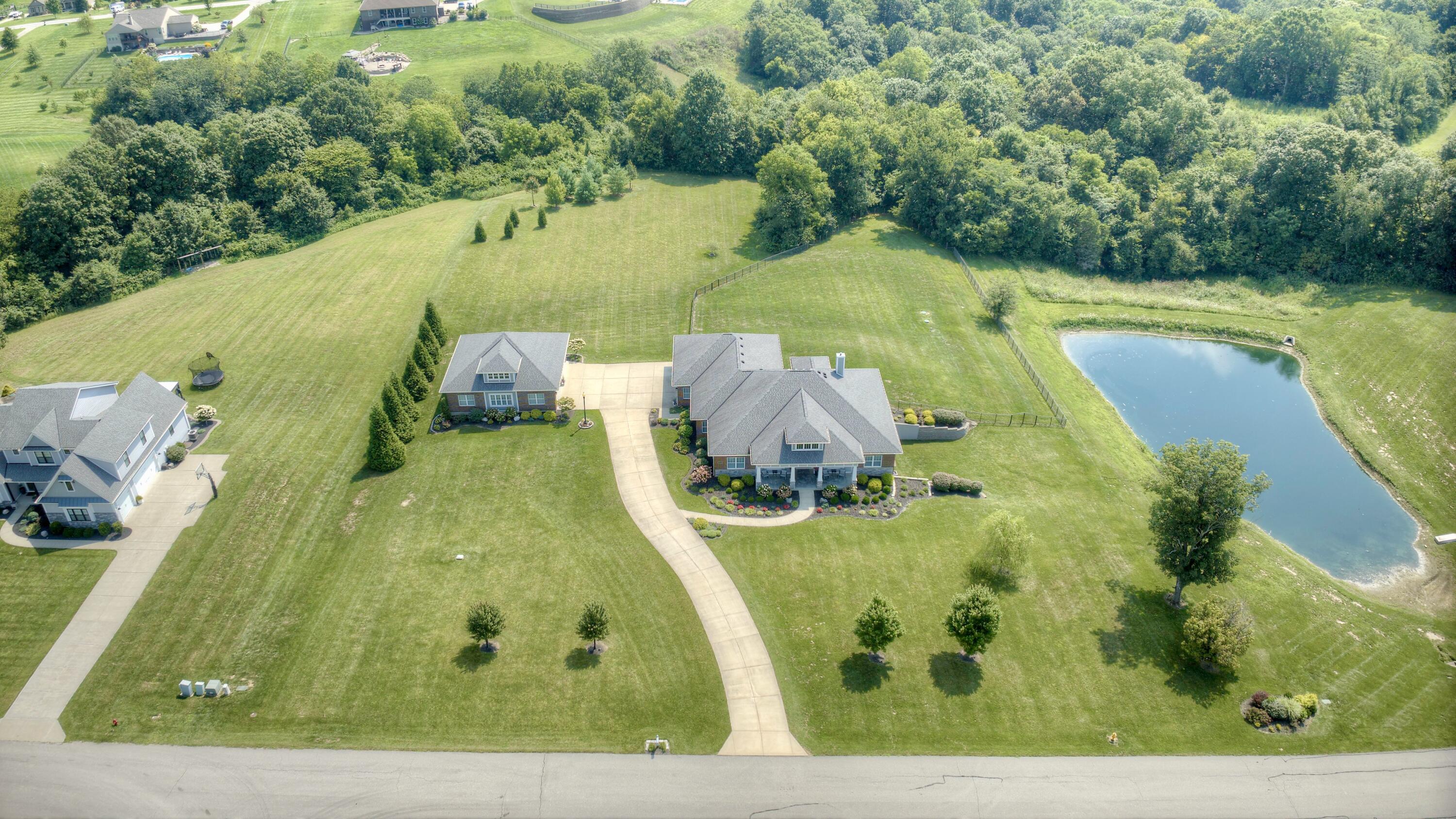 1525 Grapevine Ridge — photo