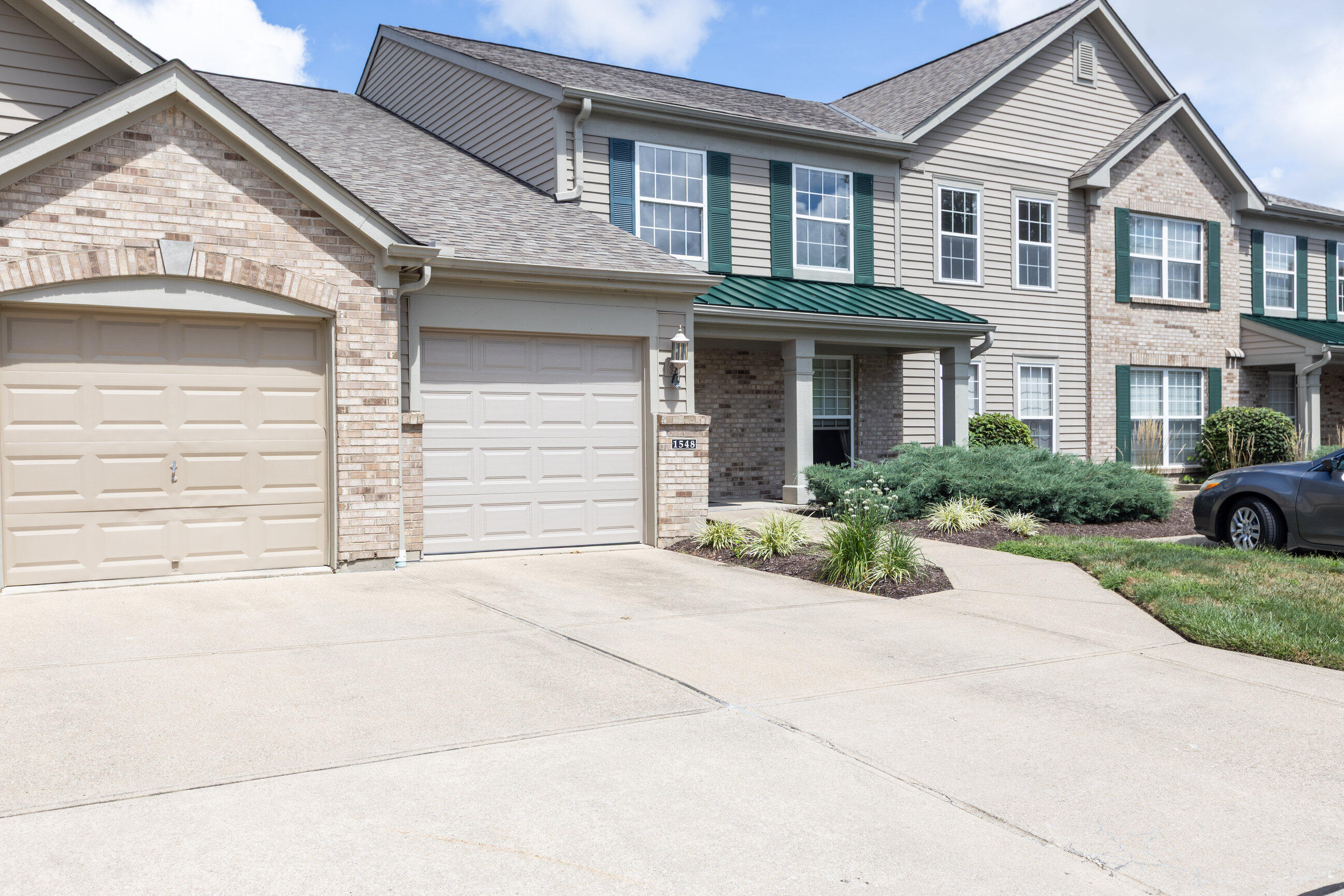 1548 Butler Court, 302 — photo