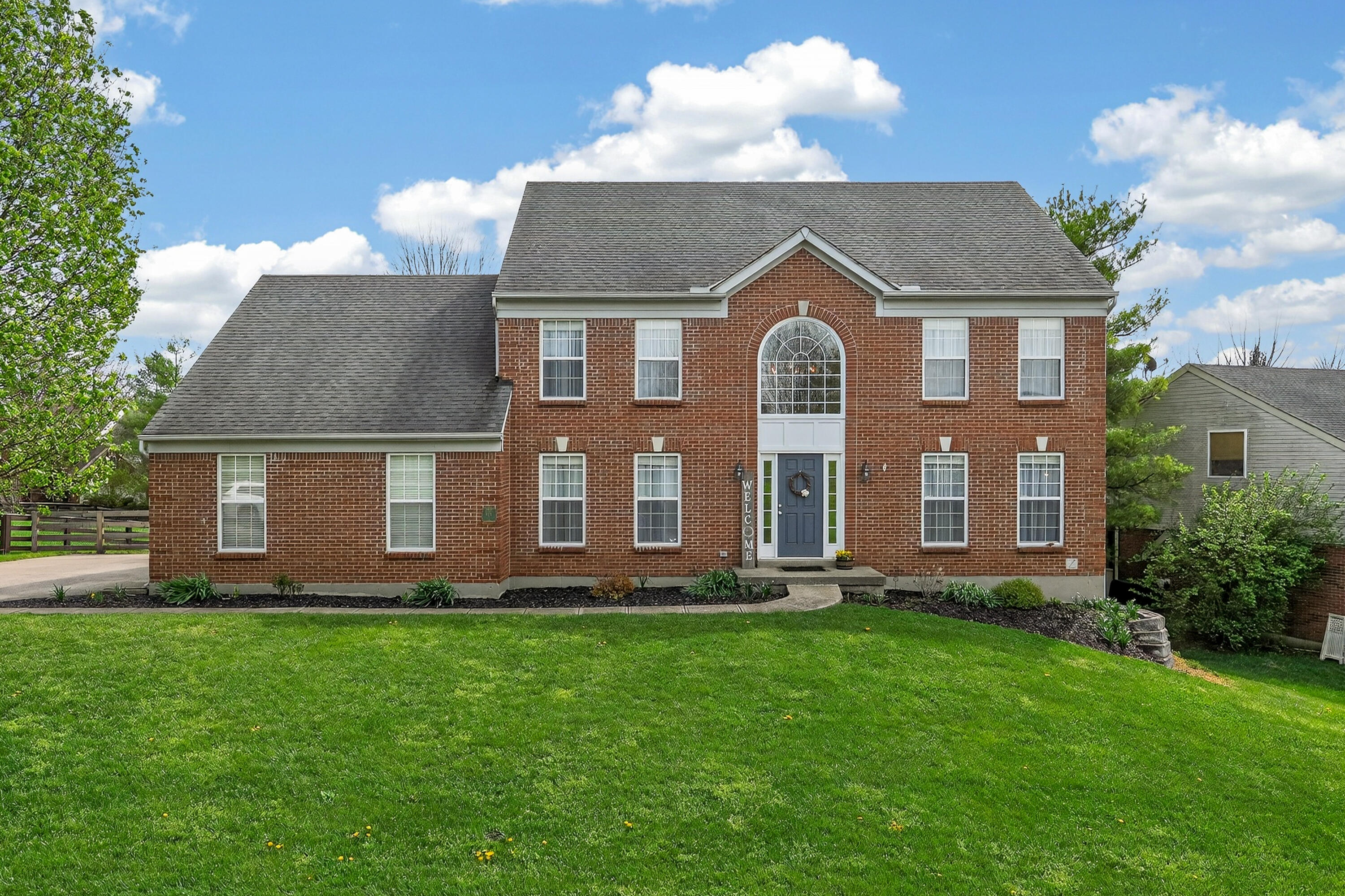 516 Wessex Lane — photo