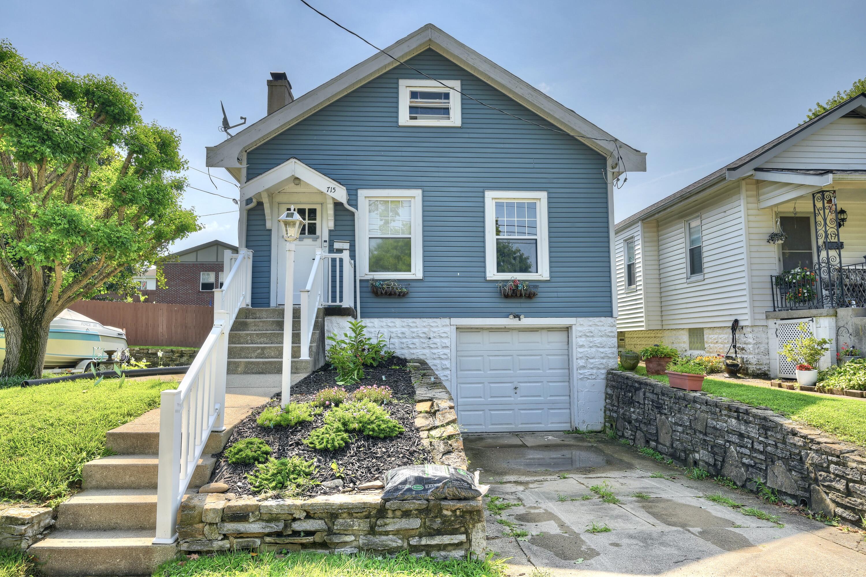 715 Elm Street — photo