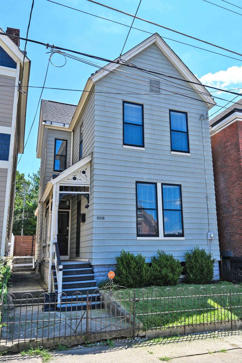 508 E 2nd Street — photo