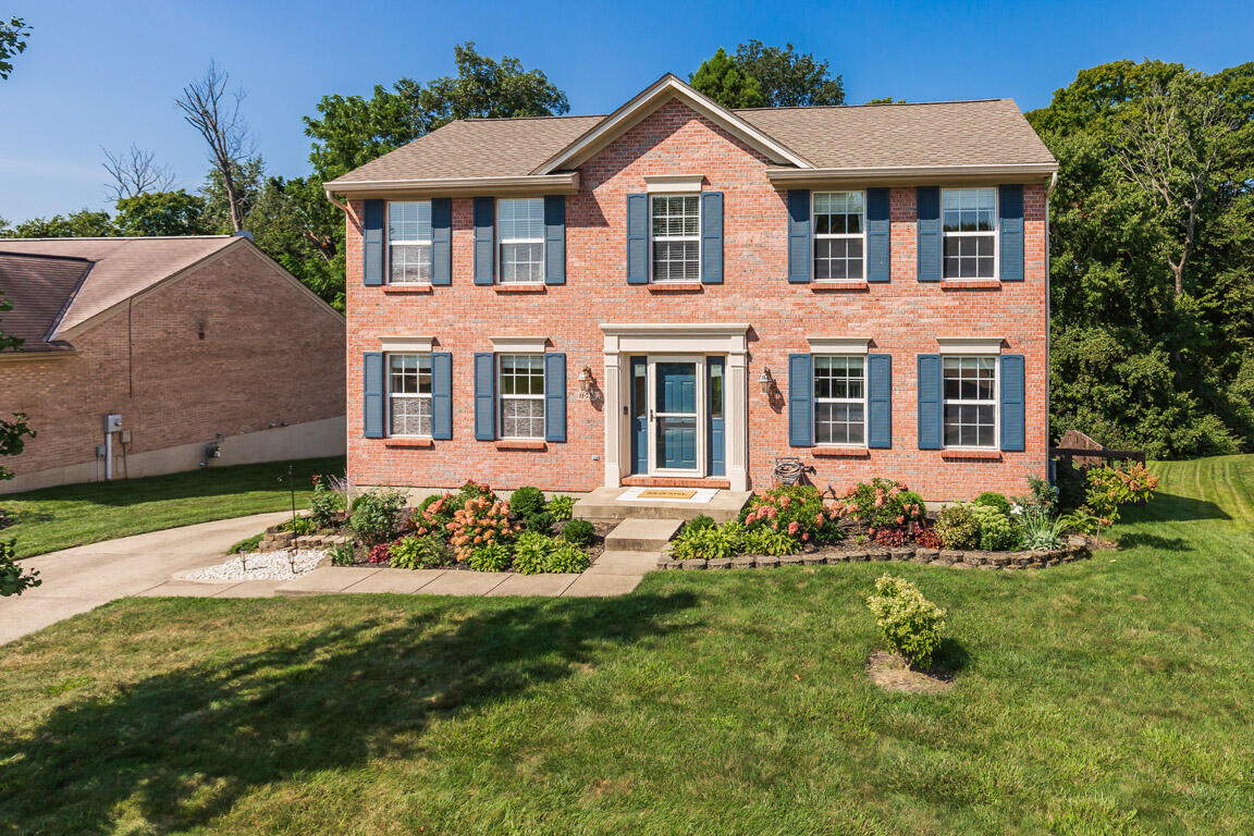 7545 Roxbury Court — photo
