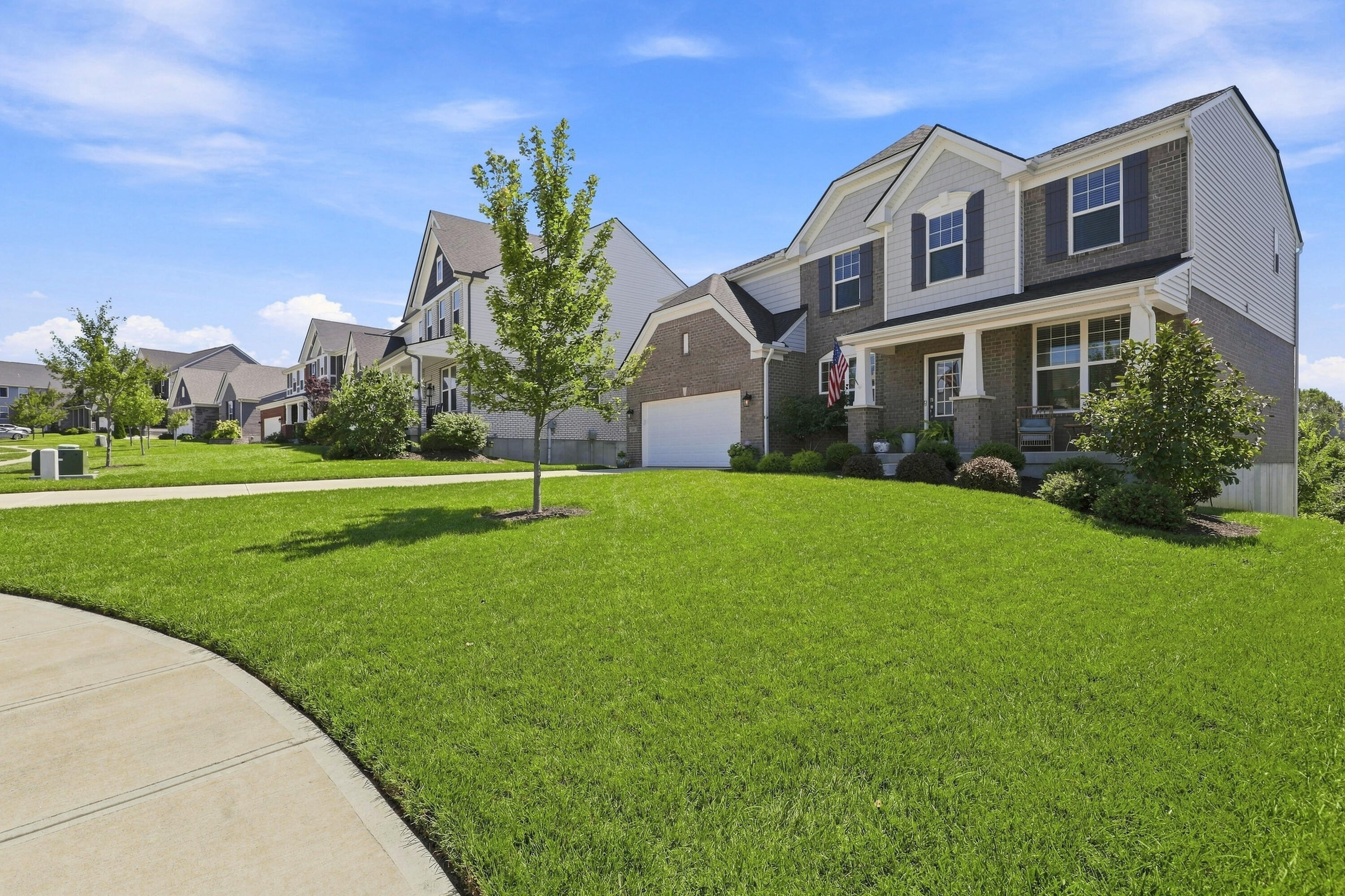 1545 Caledonia Court — photo