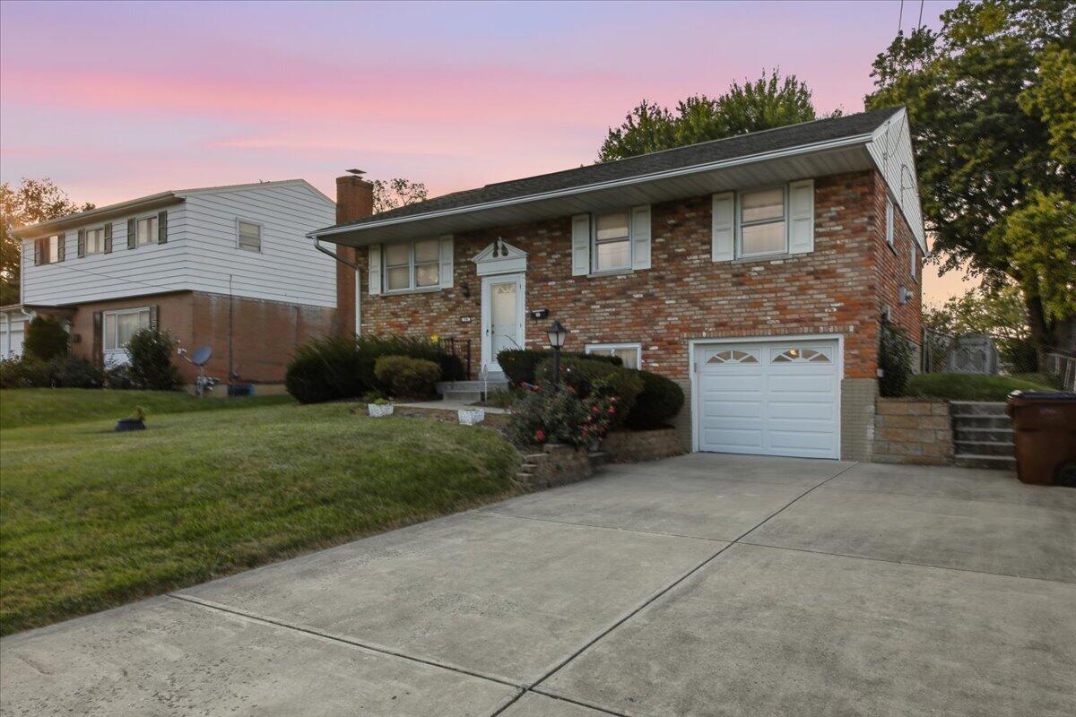 16 Shenandoah Drive — photo