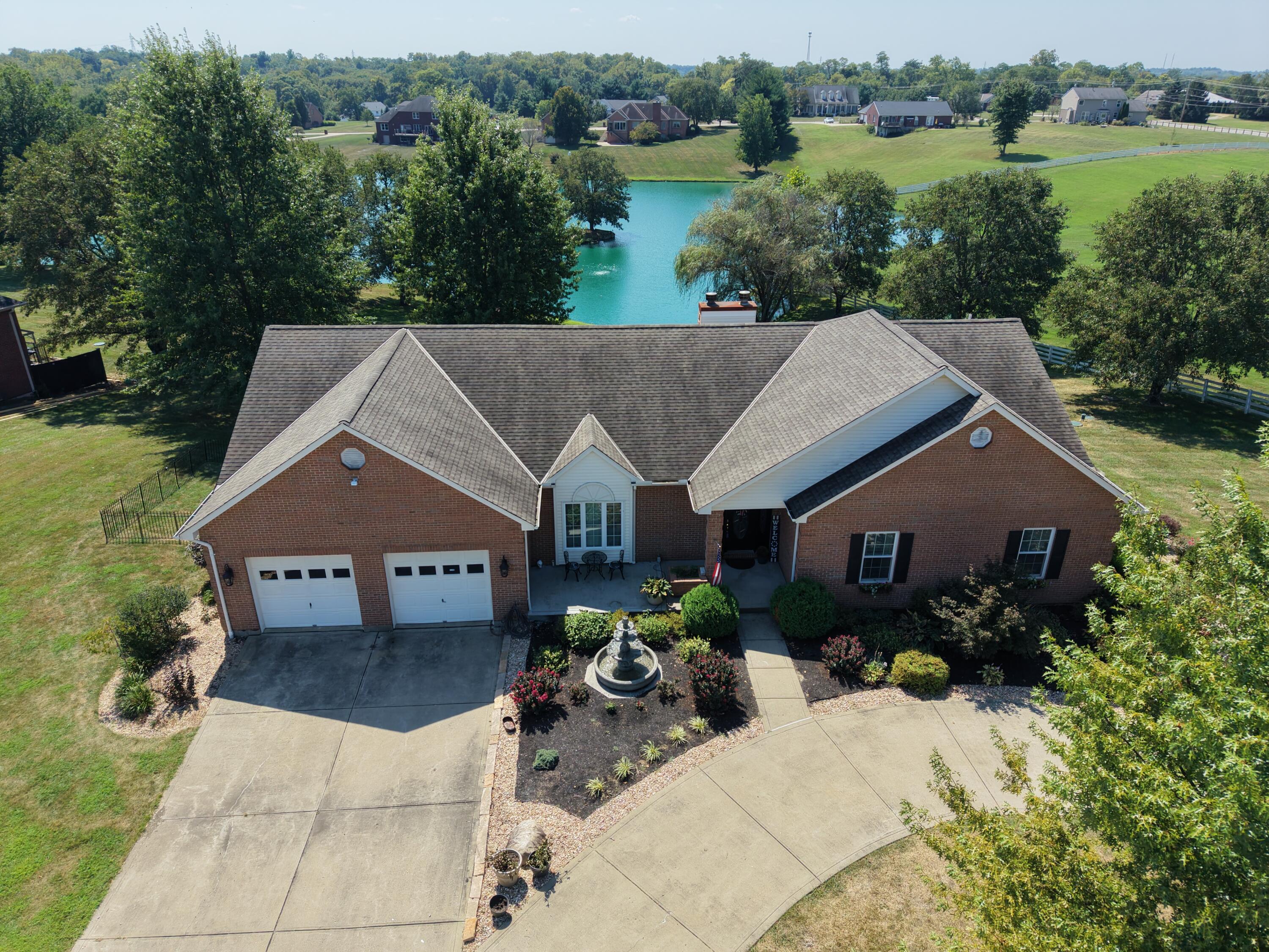 145 Thoroughbred Lane — photo