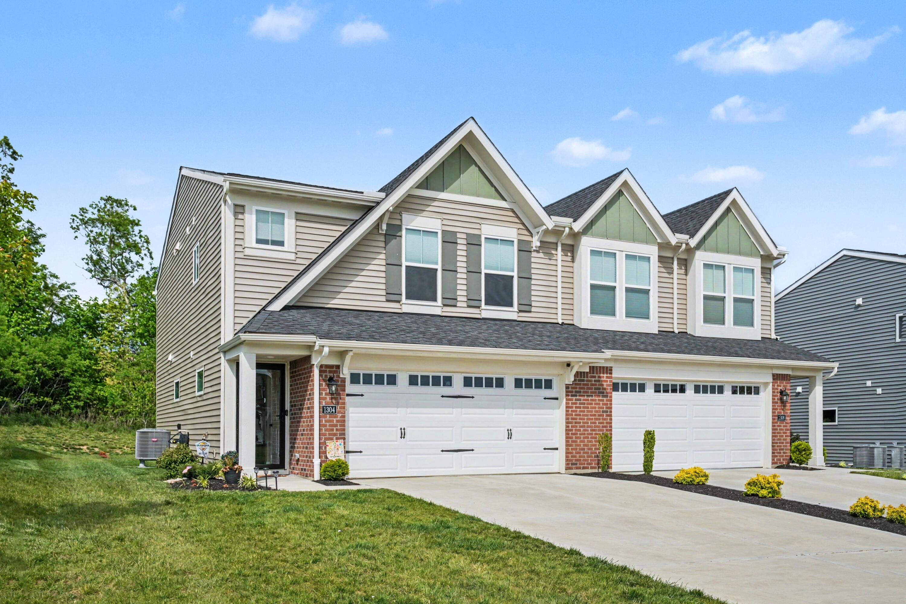 1304 Parkside Drive — photo