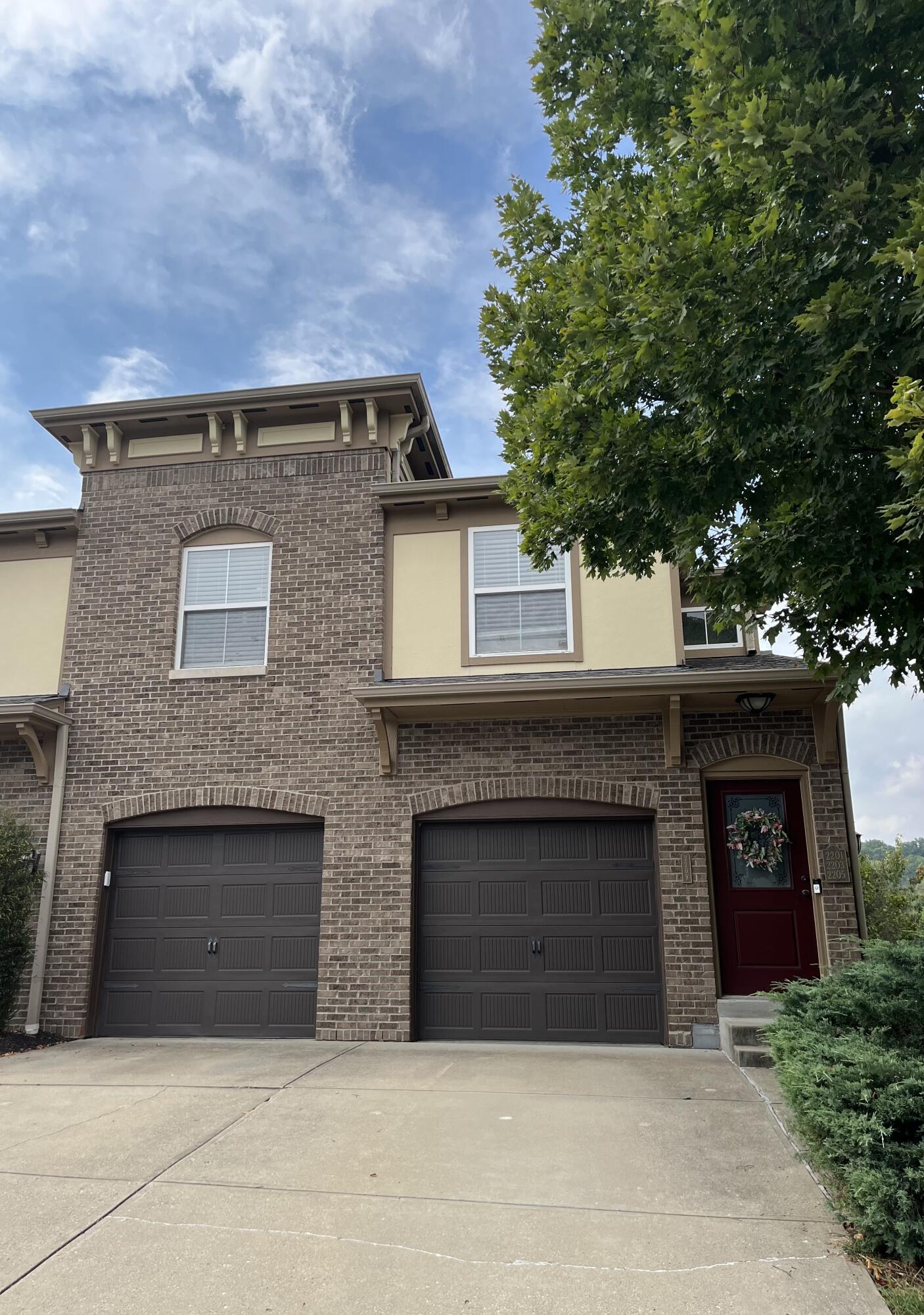 2205 Rolling Hills Drive — photo