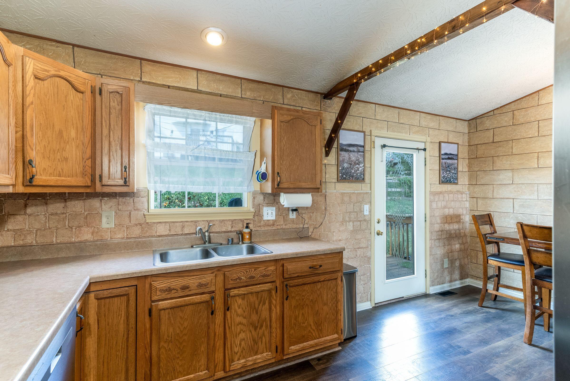 263 Fairway Drive — photo