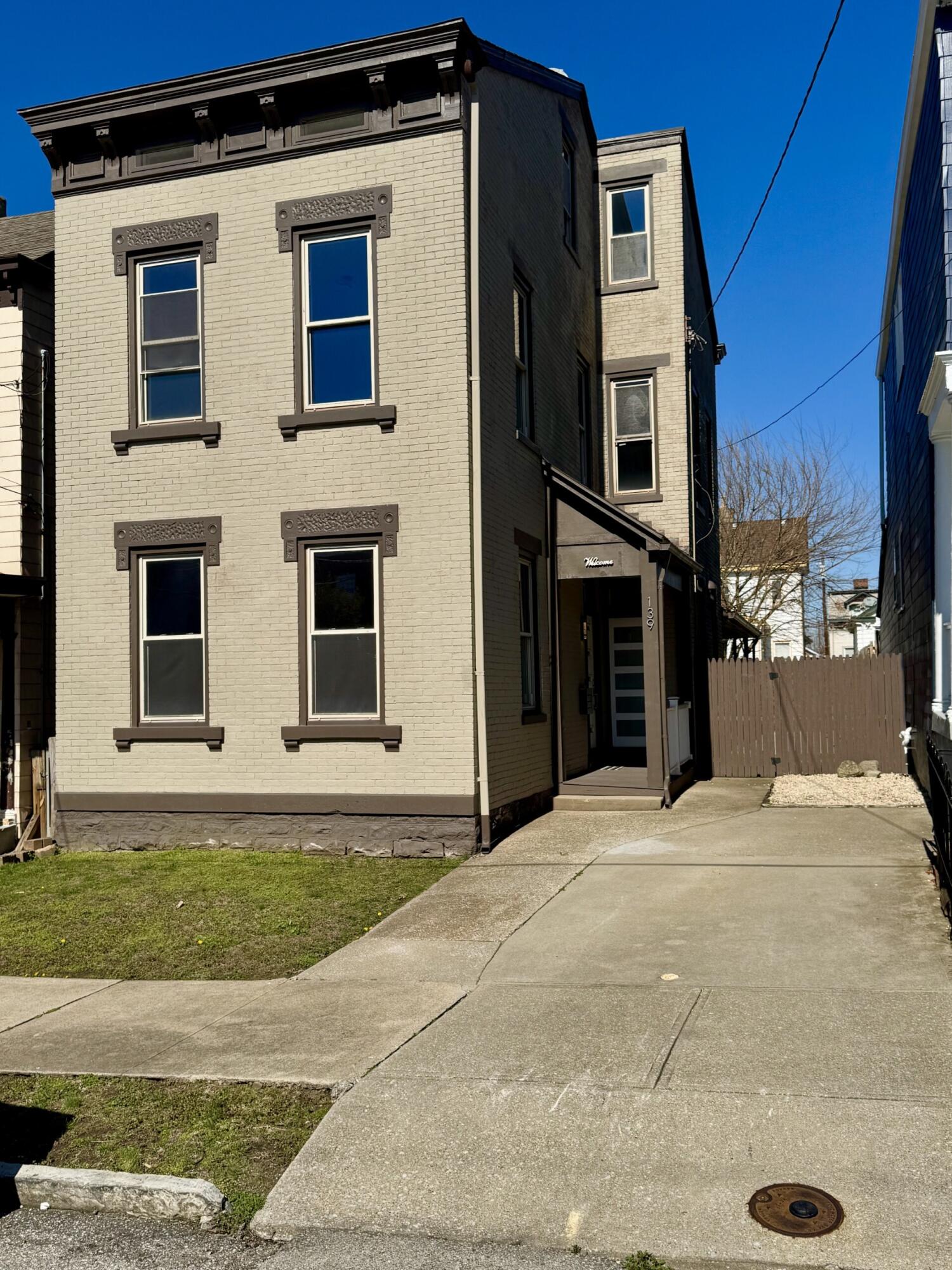 139 Washington Avenue — photo