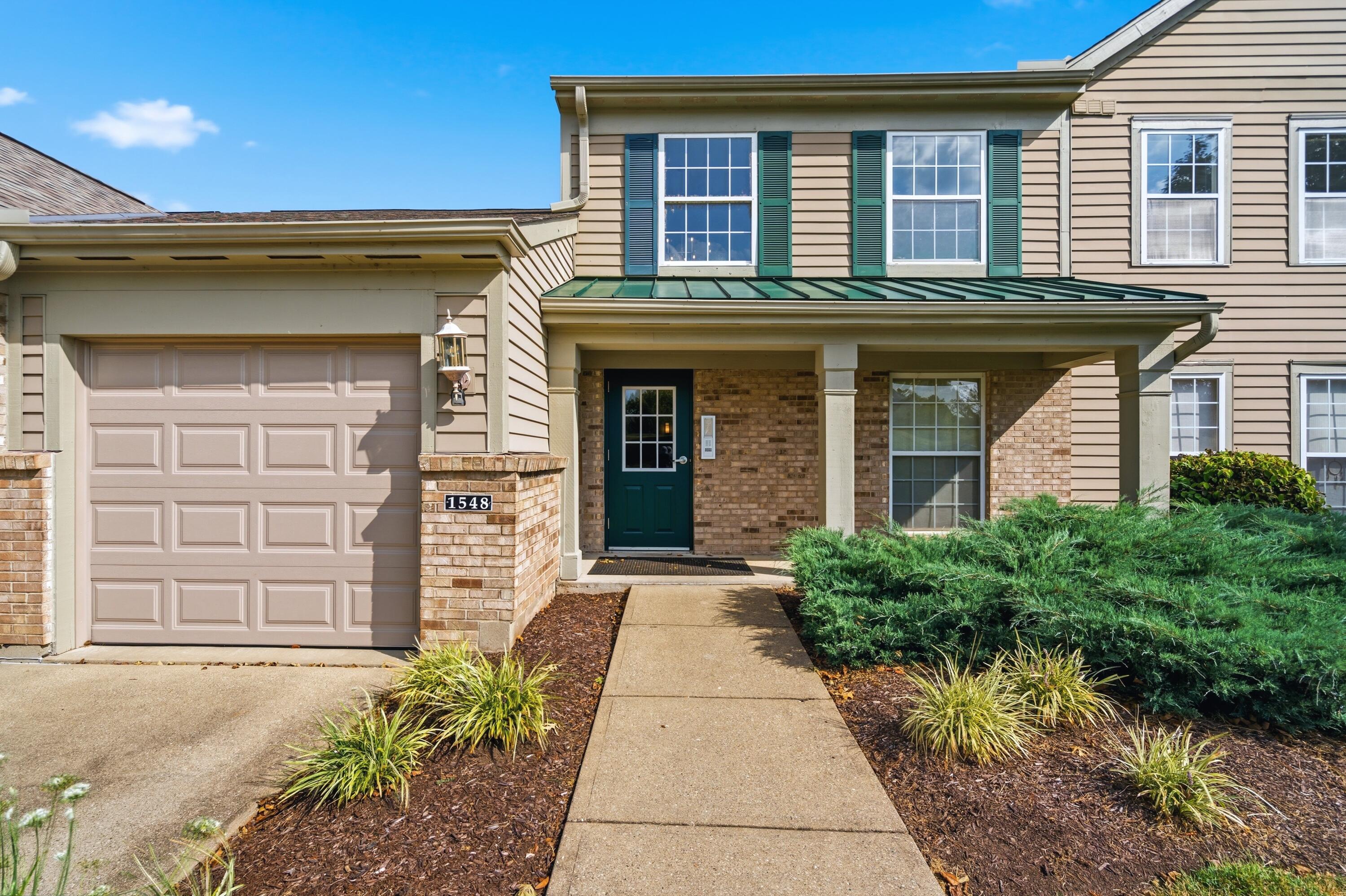 1548 Butler Court, #301 — photo