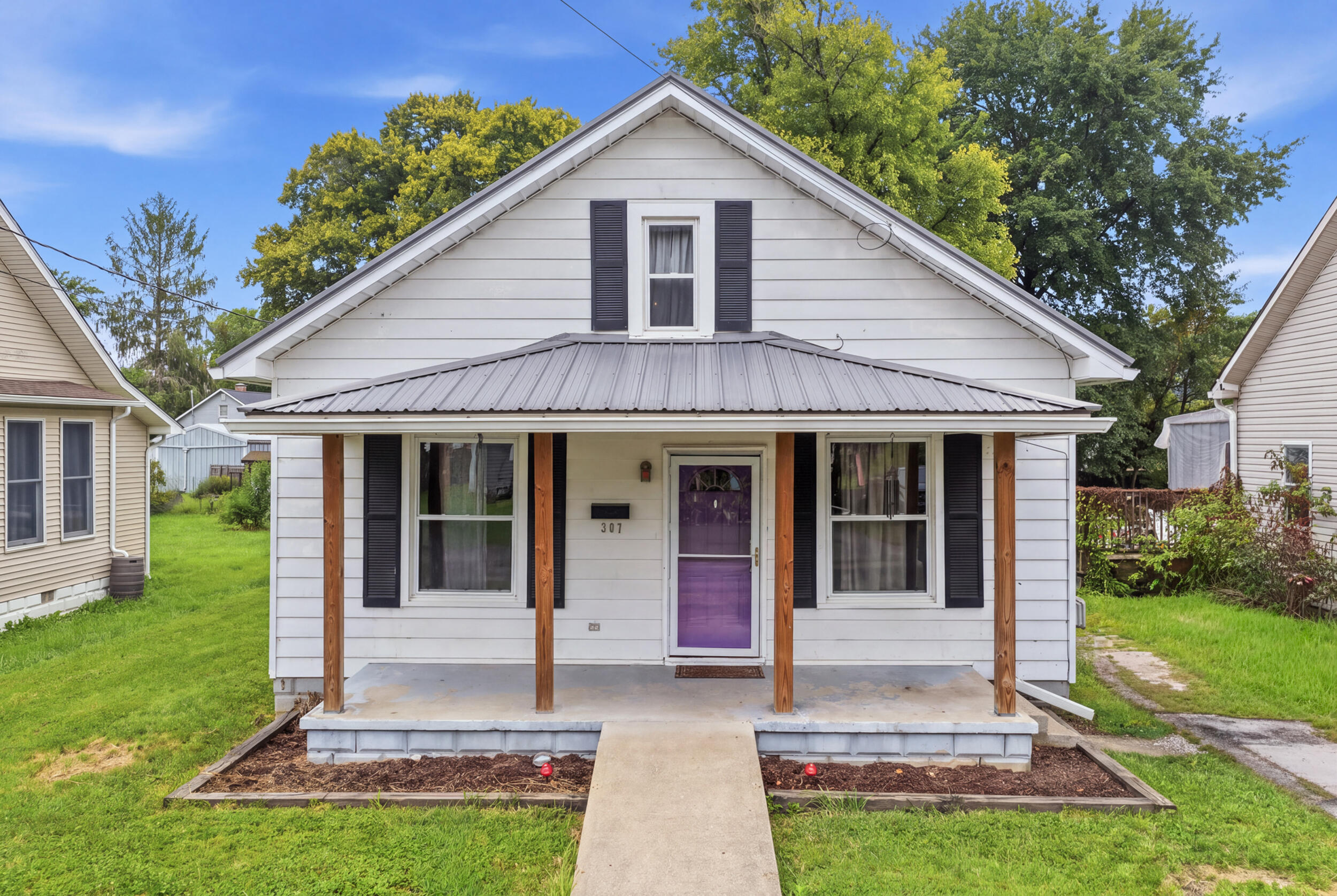 307 Barkley Street — photo