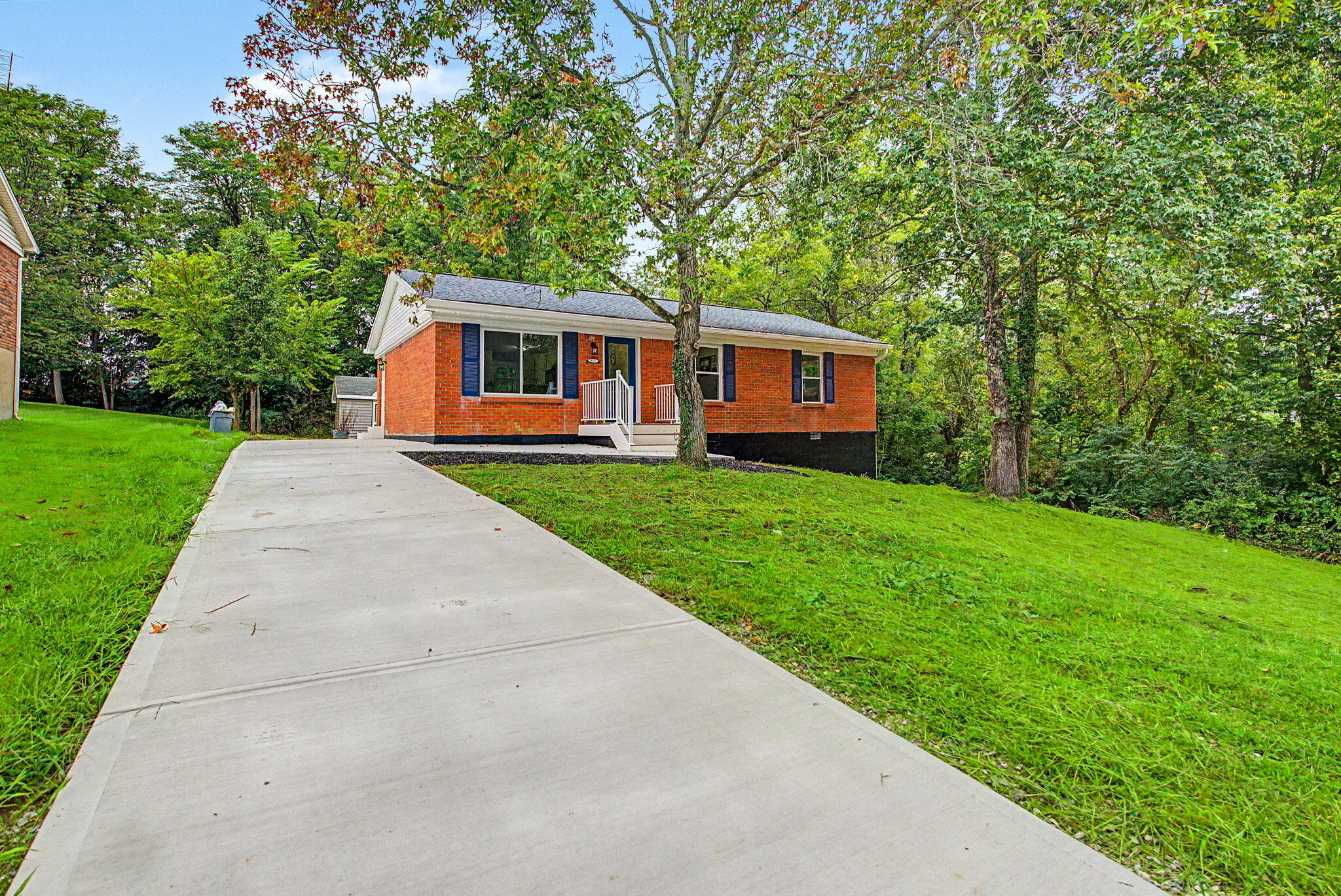 305 Spillman Drive, Dry Ridge, KY 41035 — photo 2