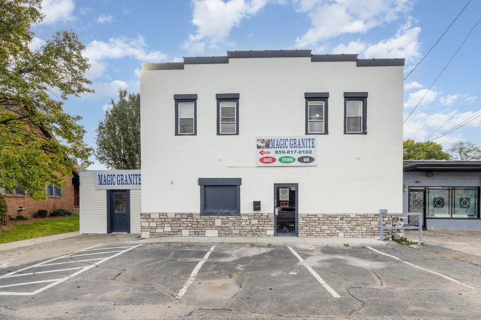6603 Dixie Hwy — photo