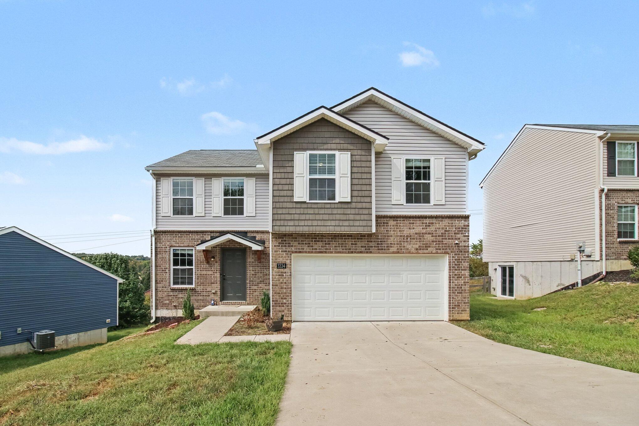 3334 Falling Brook Way — photo