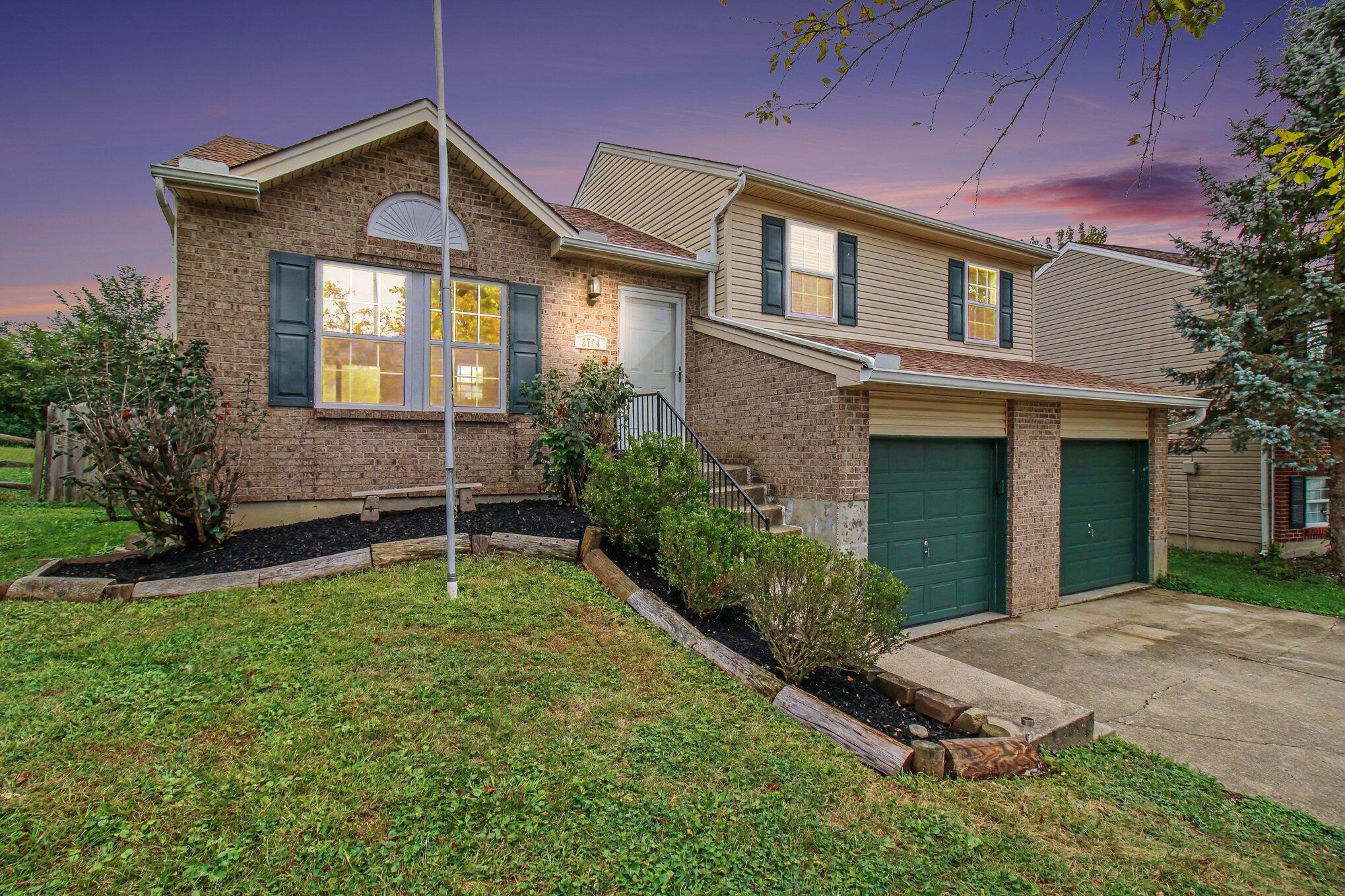 2704 Berwood Lane — photo