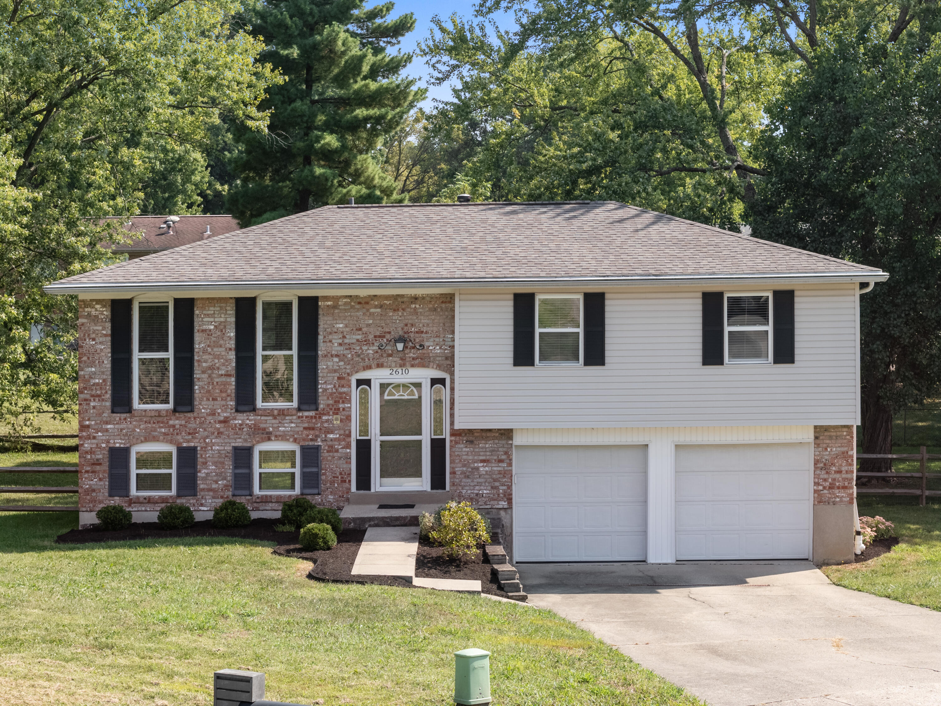 2610 Brookview Drive — photo