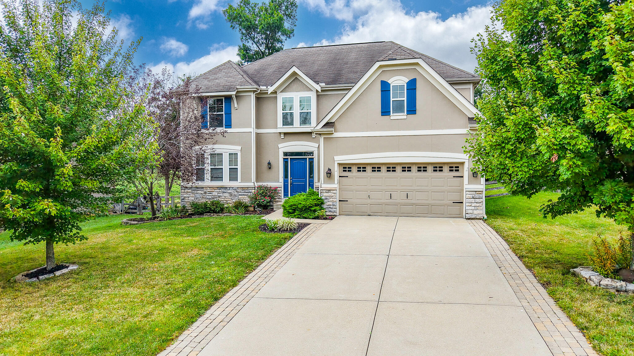 10233 Highmeadow Lane — photo