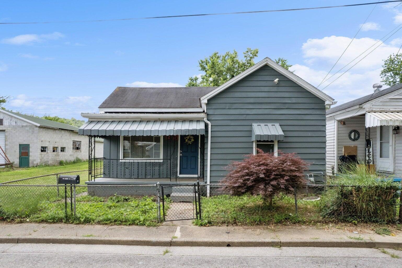 1418 Chester Street — photo