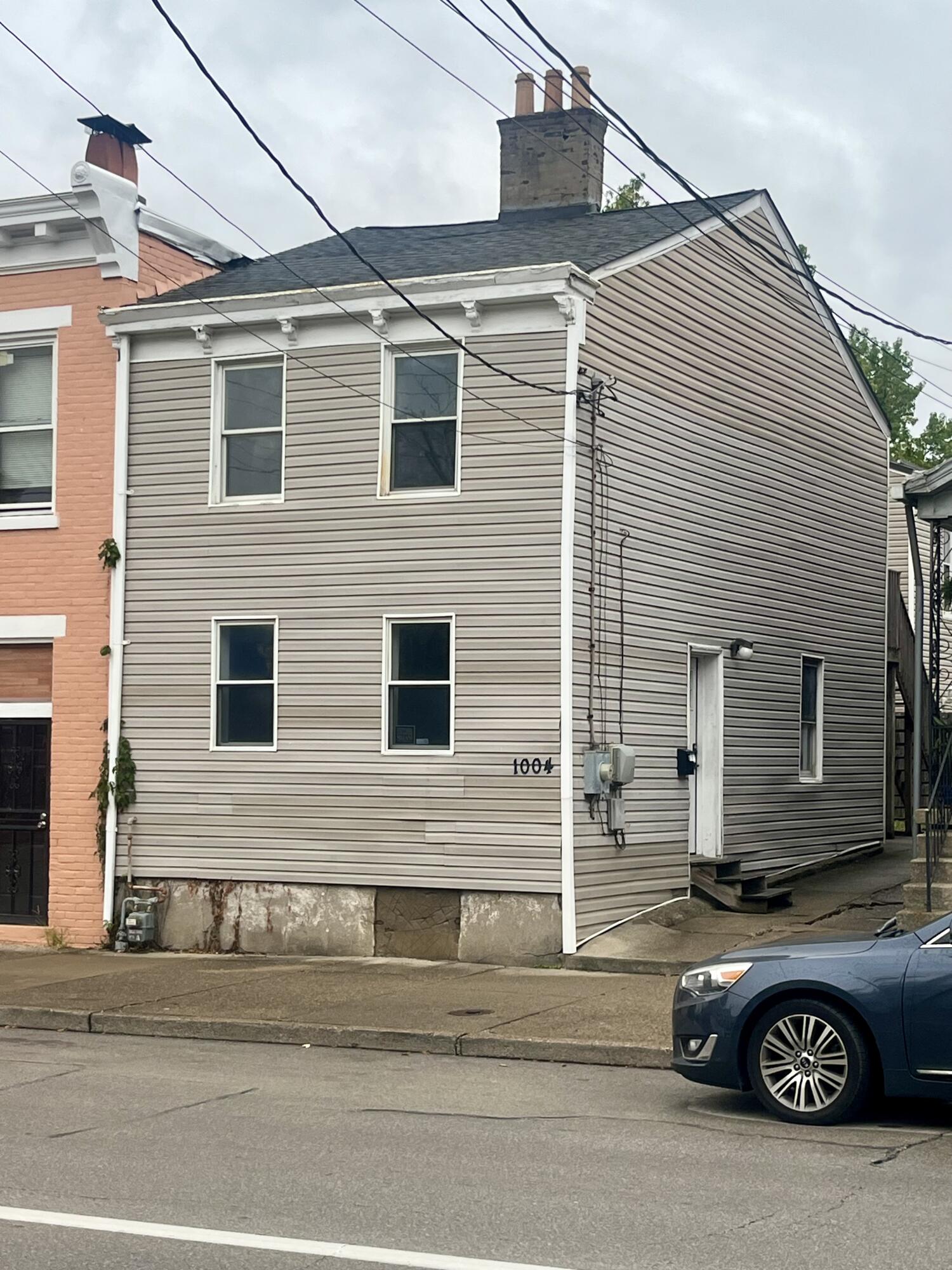 1004 Greenup Street — photo